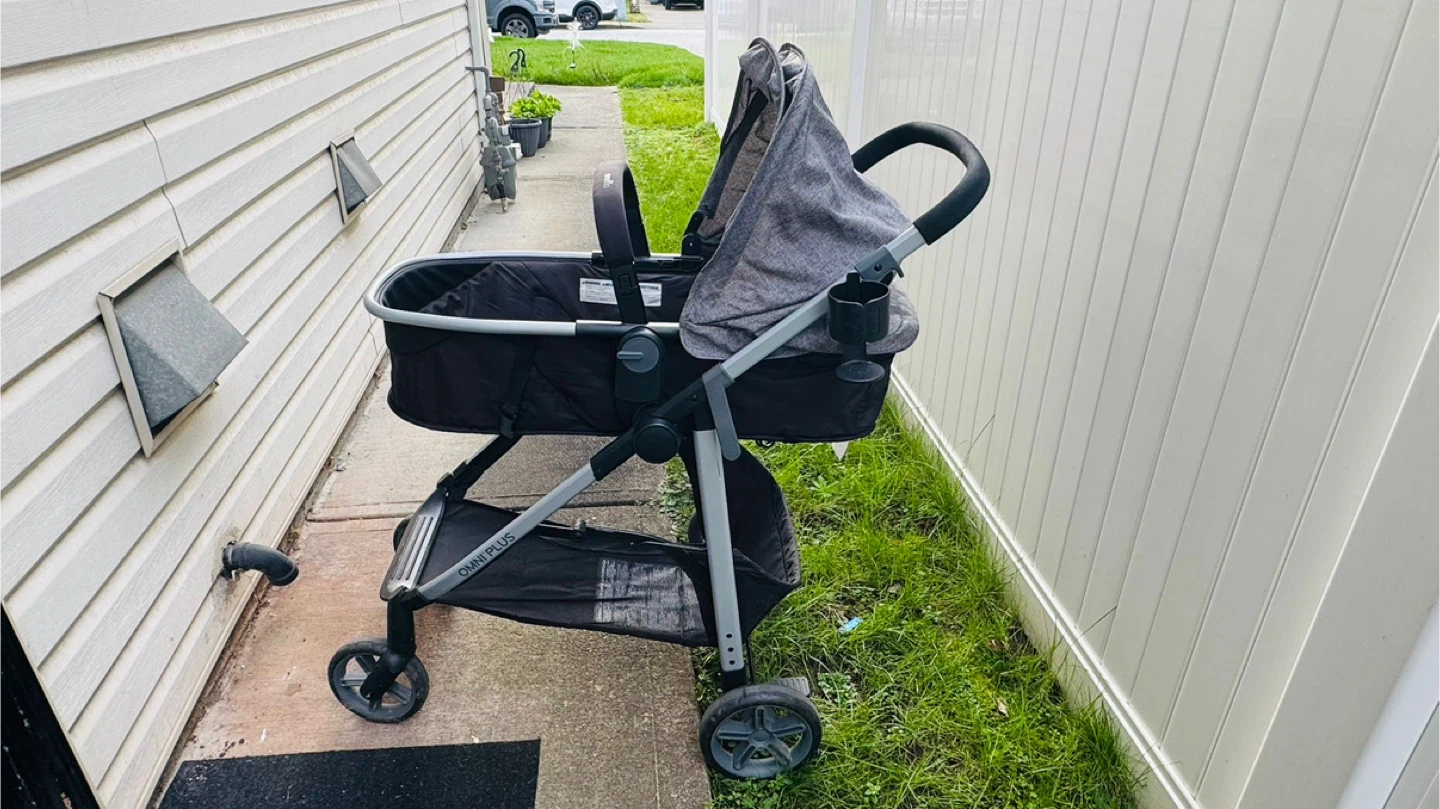 Evenflo Stroller and Car Seat Combo - photo 4