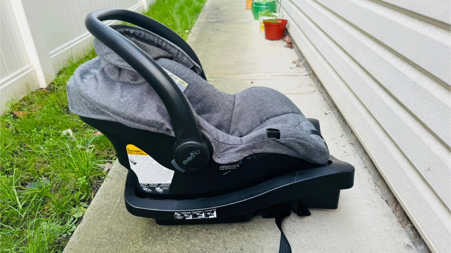 Evenflo Stroller and Car Seat Combo - photo 5