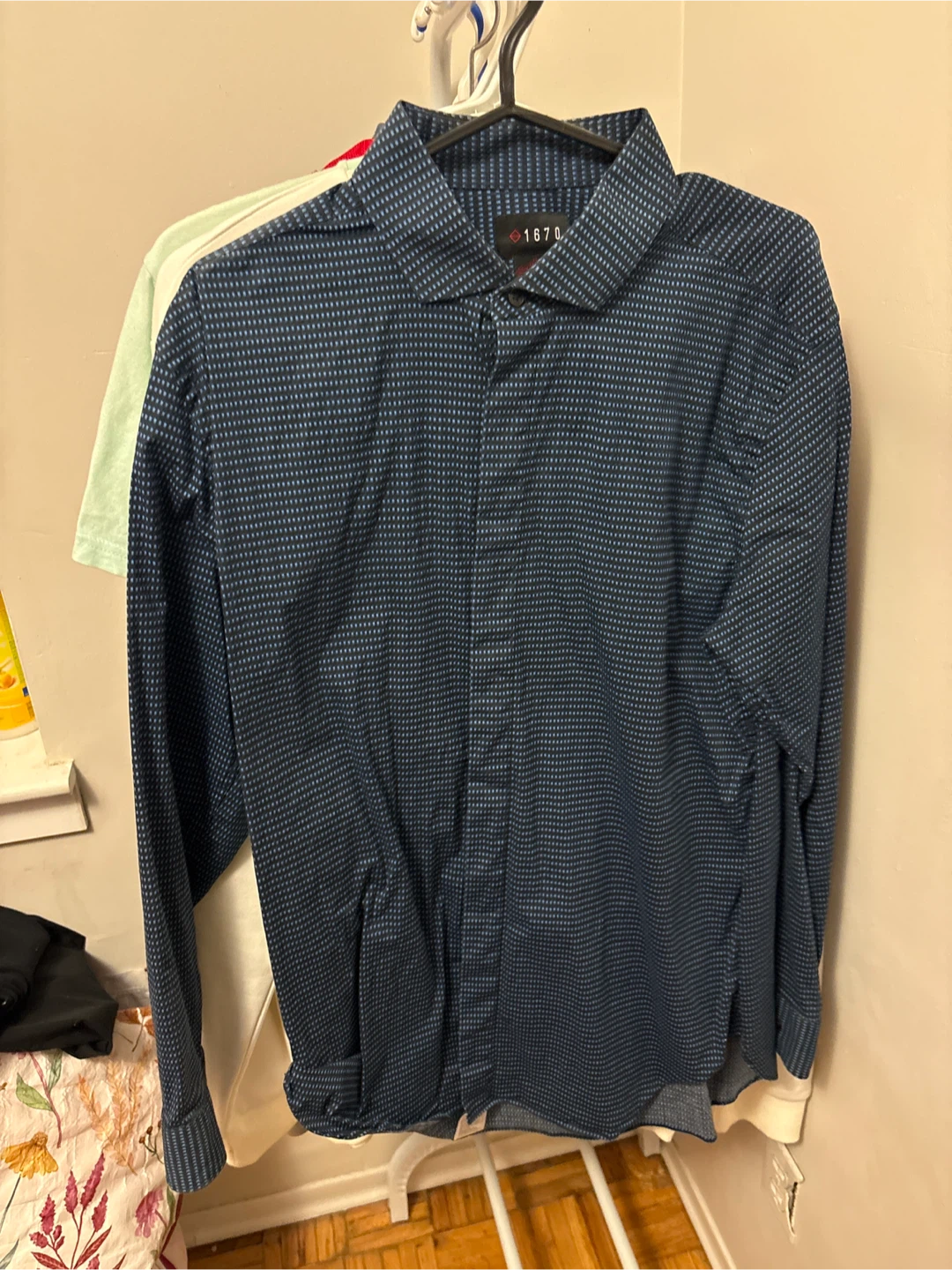 1670 Mens Blue Patterned Dress Shirt