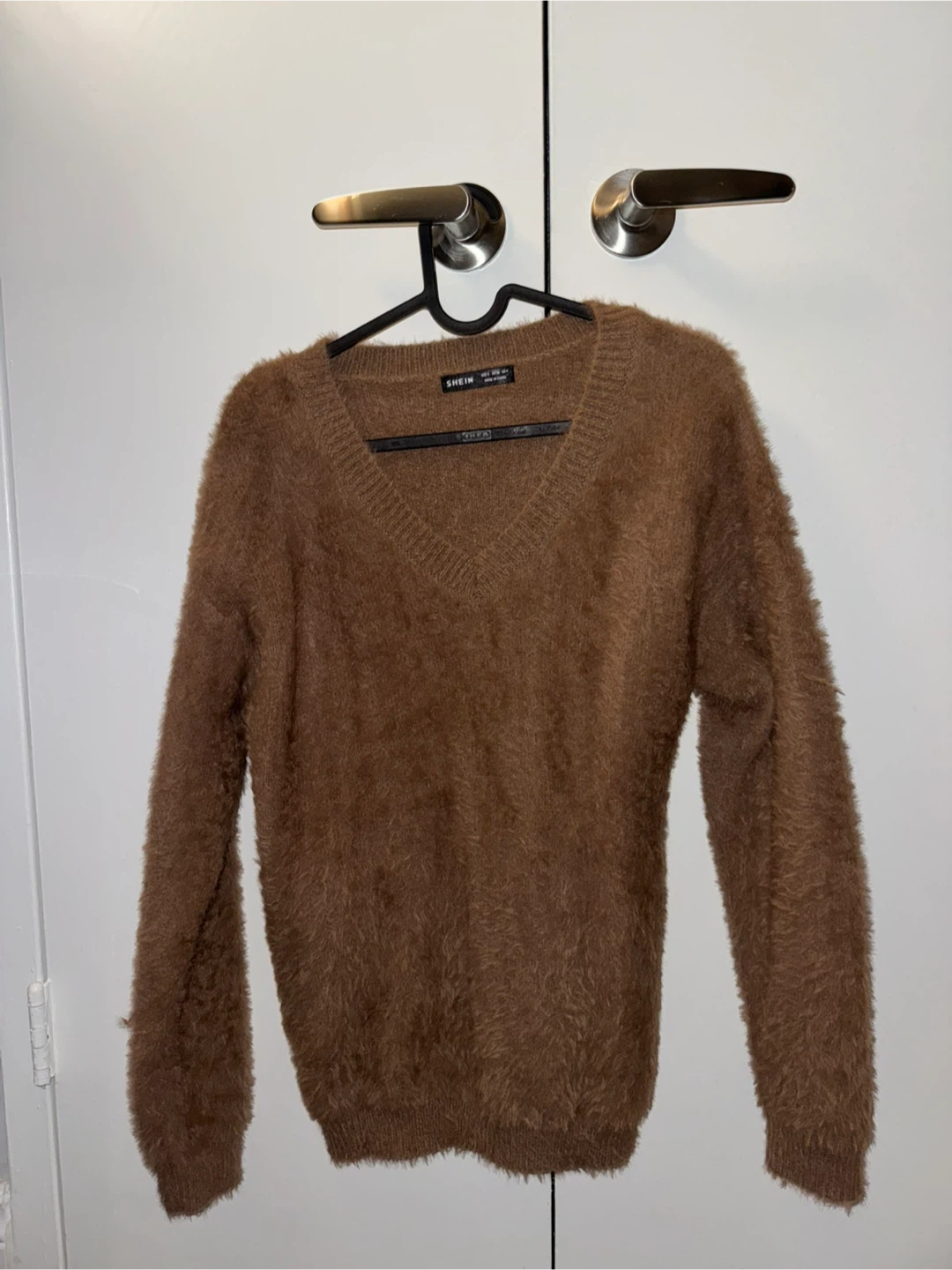 Mixed sweaters size small - photo 4