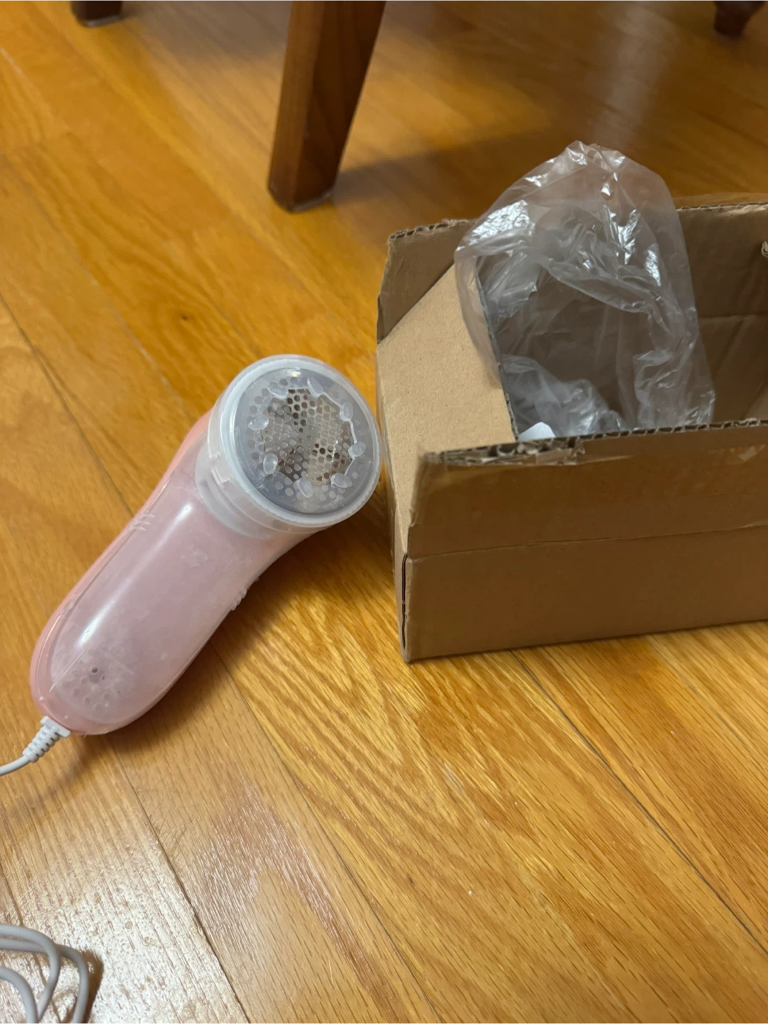 Pink Fabric Shaver Lint Remover - photo 3