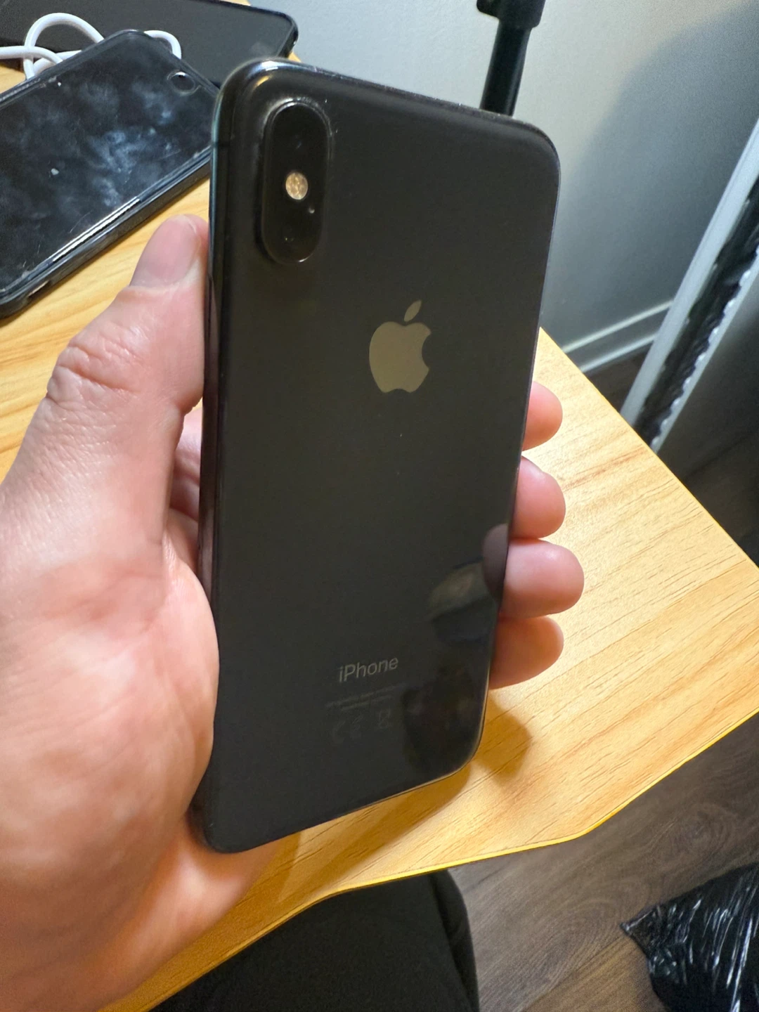 Apple iPhone Xs Black 256 GB Original - photo 3