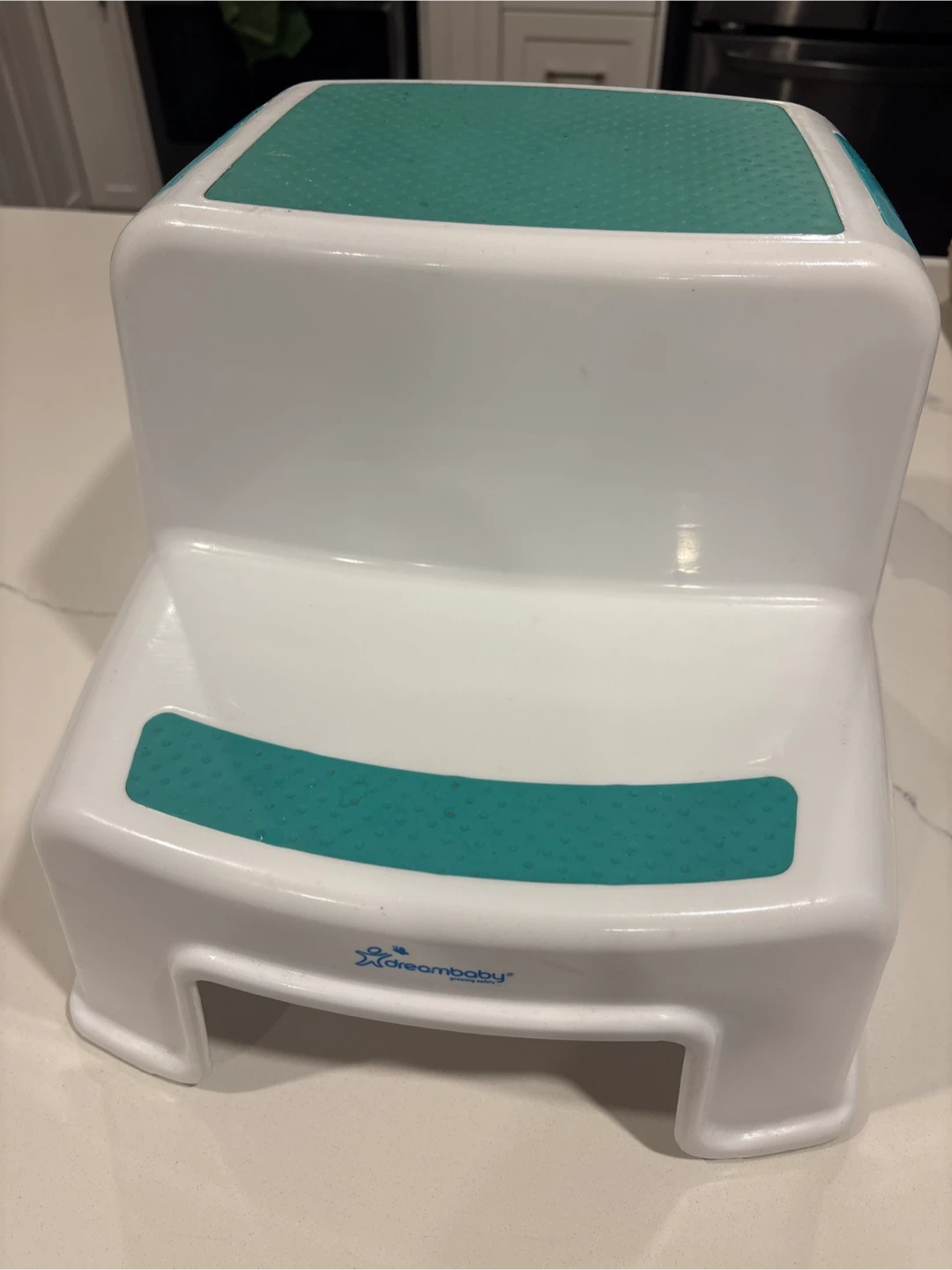 Dream Baby Two-Step Stool