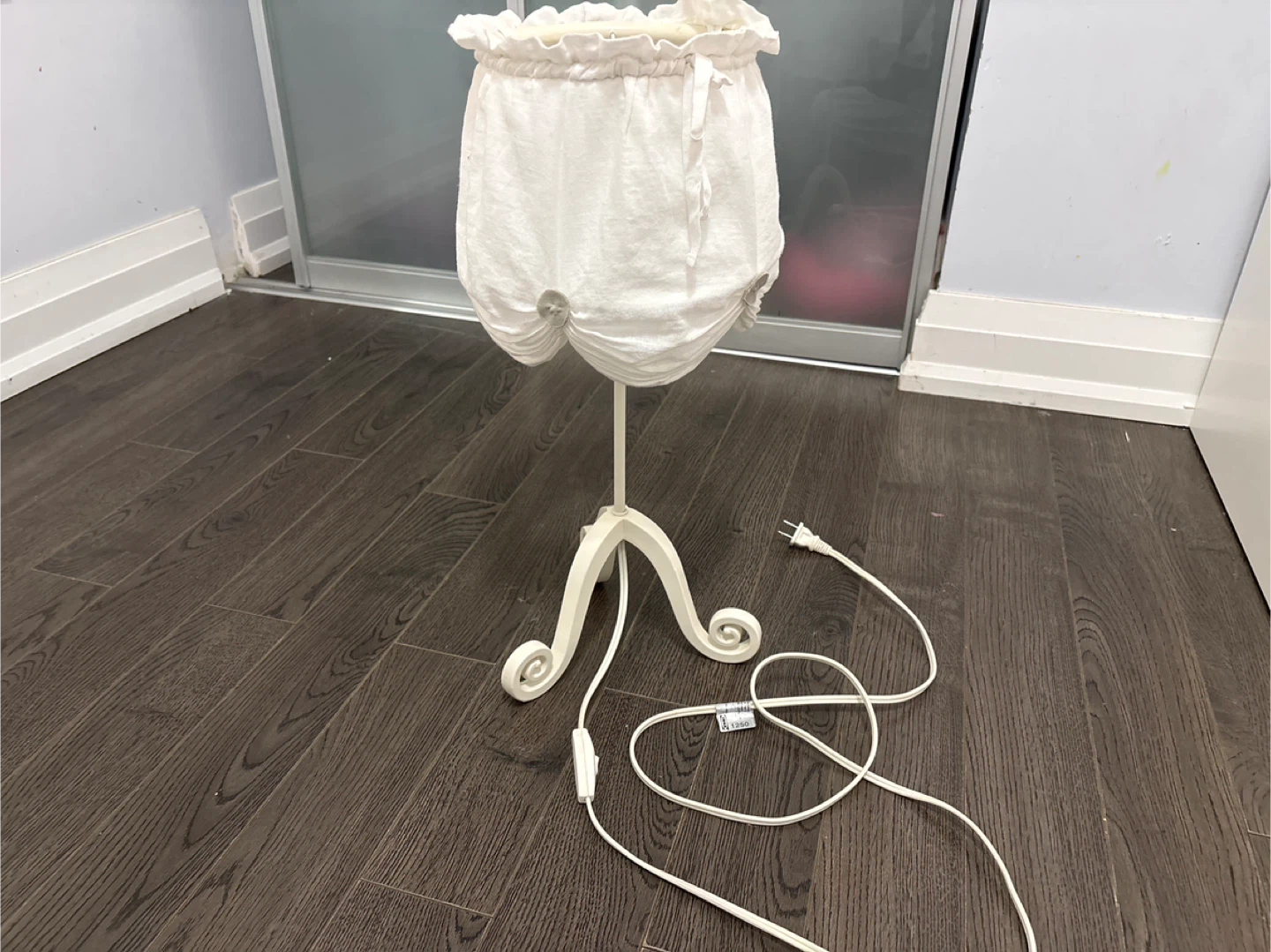 White Table Lamp with Fabric Shade - photo 2