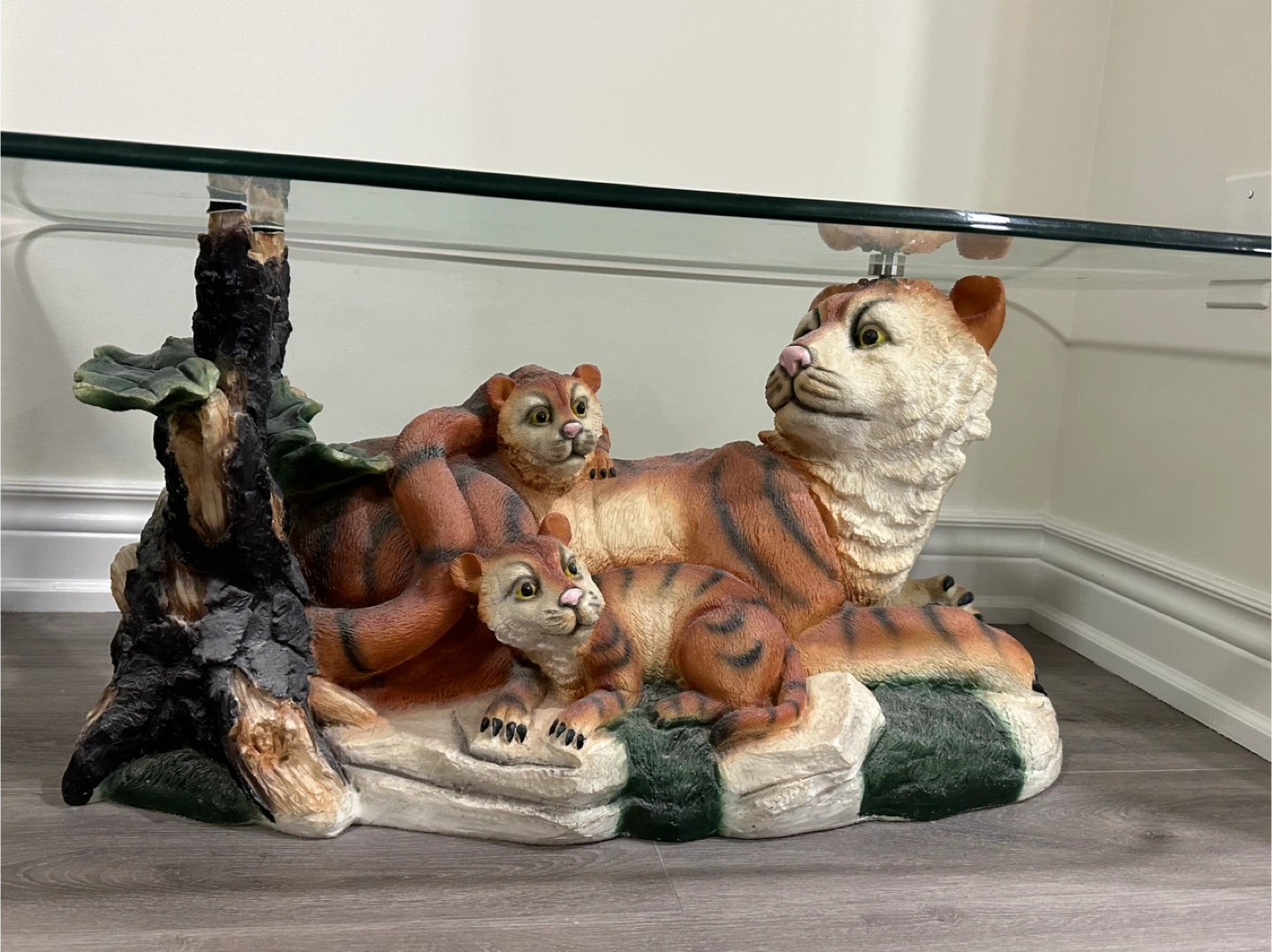 Tiger Family Glass Top Coffee Table - photo 2