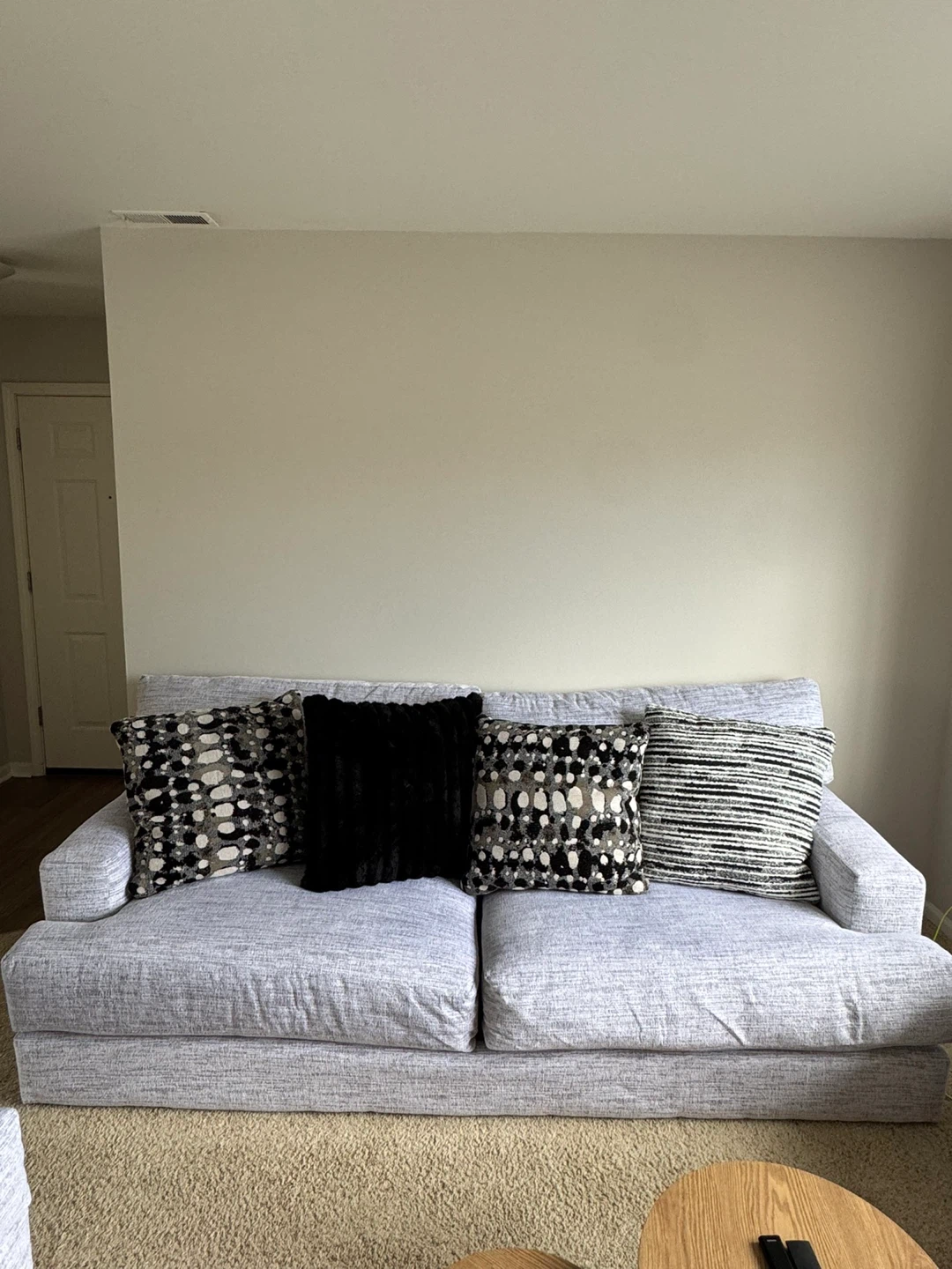 Light Gray Upholstered Sofa with Accent Pillows - photo 3