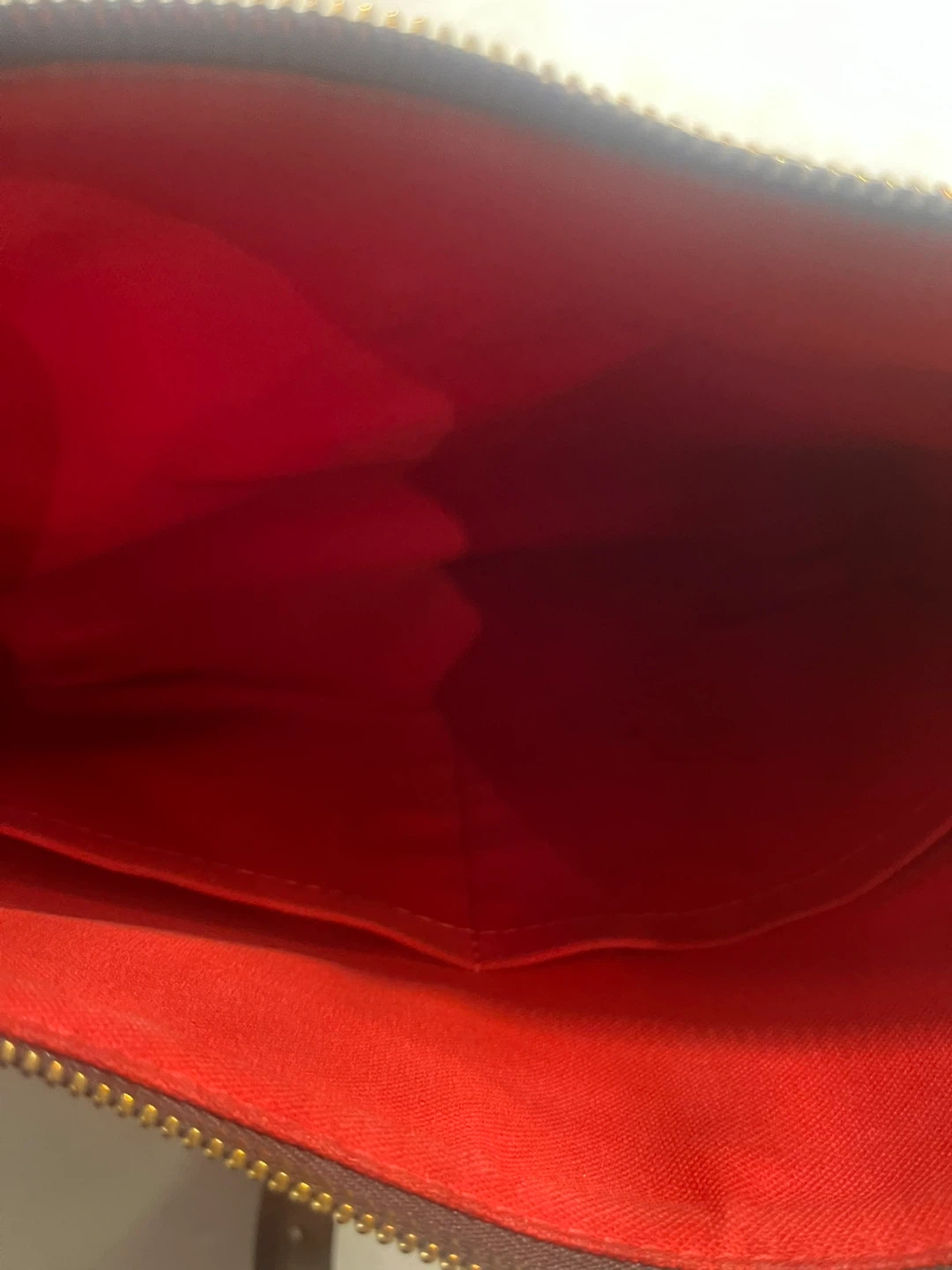 Louis Vuitton Damier Ebene crossbody bag - photo 4