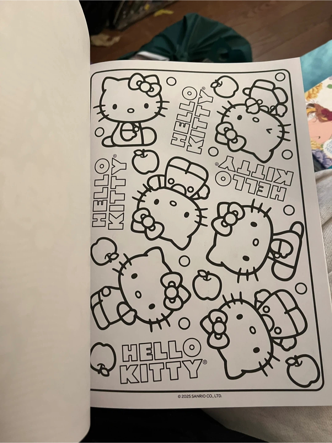 Hello Kitty Advanced Coloring Book - photo 3