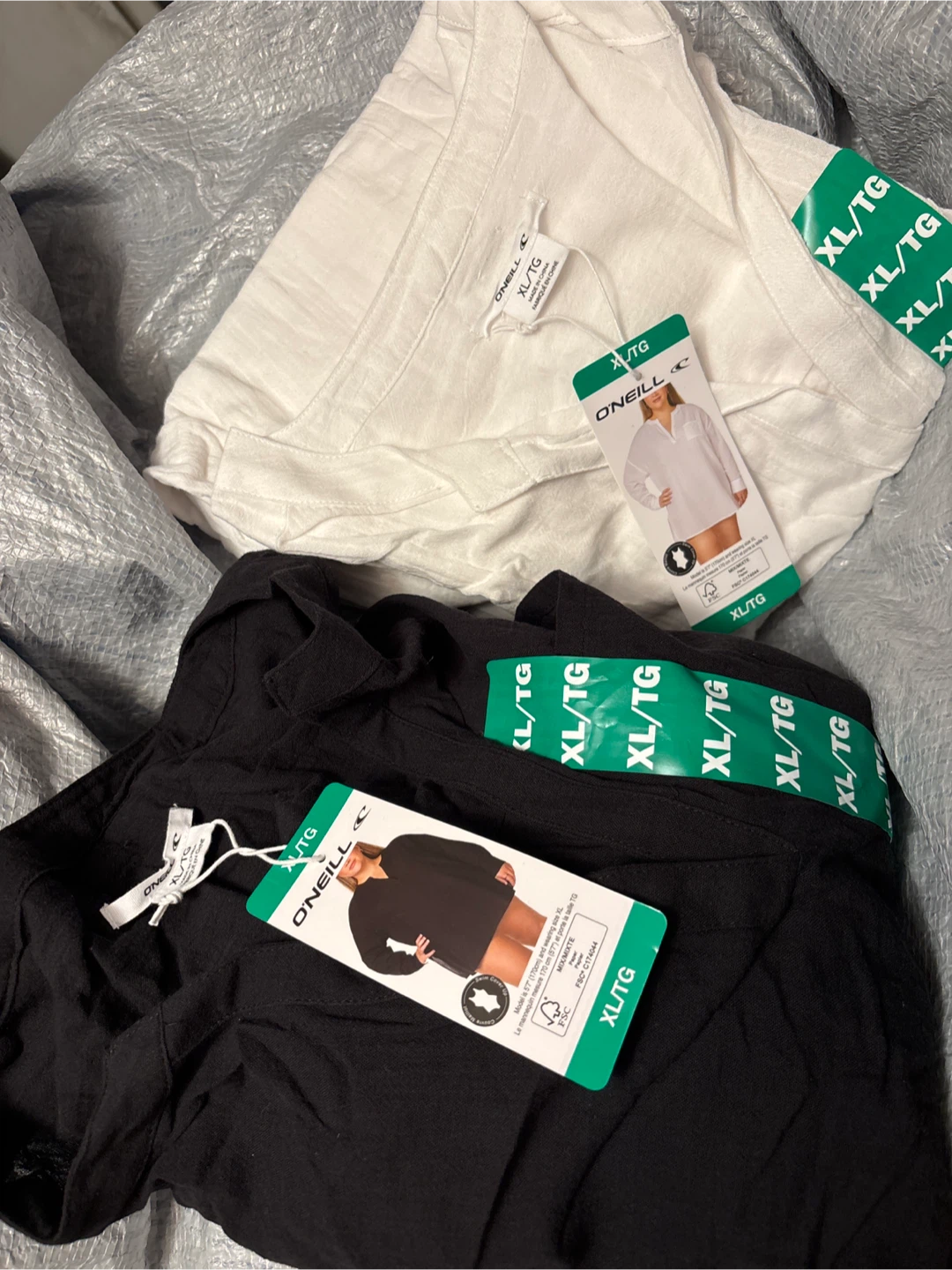 2pc O'Neill Women's XL/TG Tunic Shirt (Black & White)