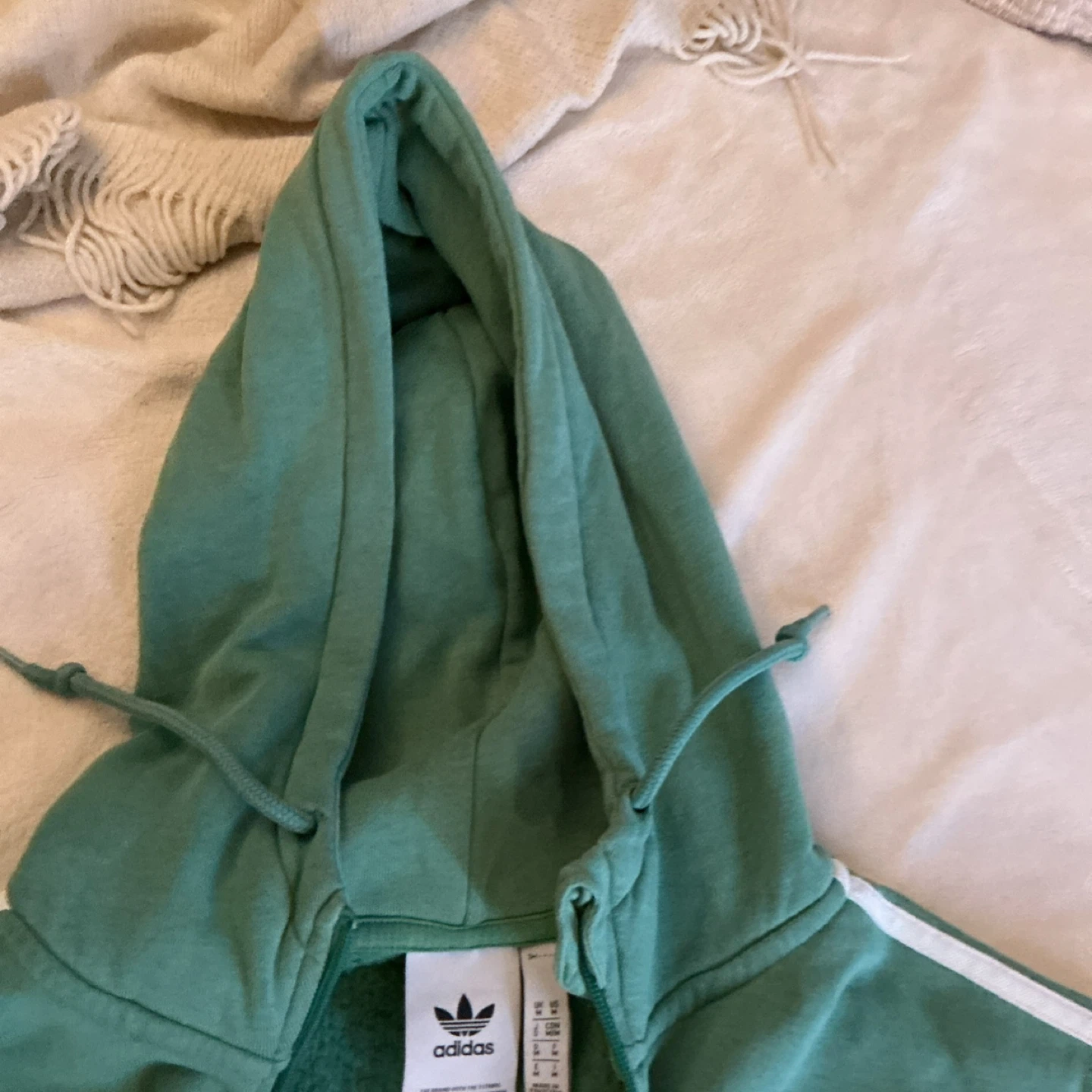 Adidas Green Half-Zip Hoodie - Size Medium - photo 4