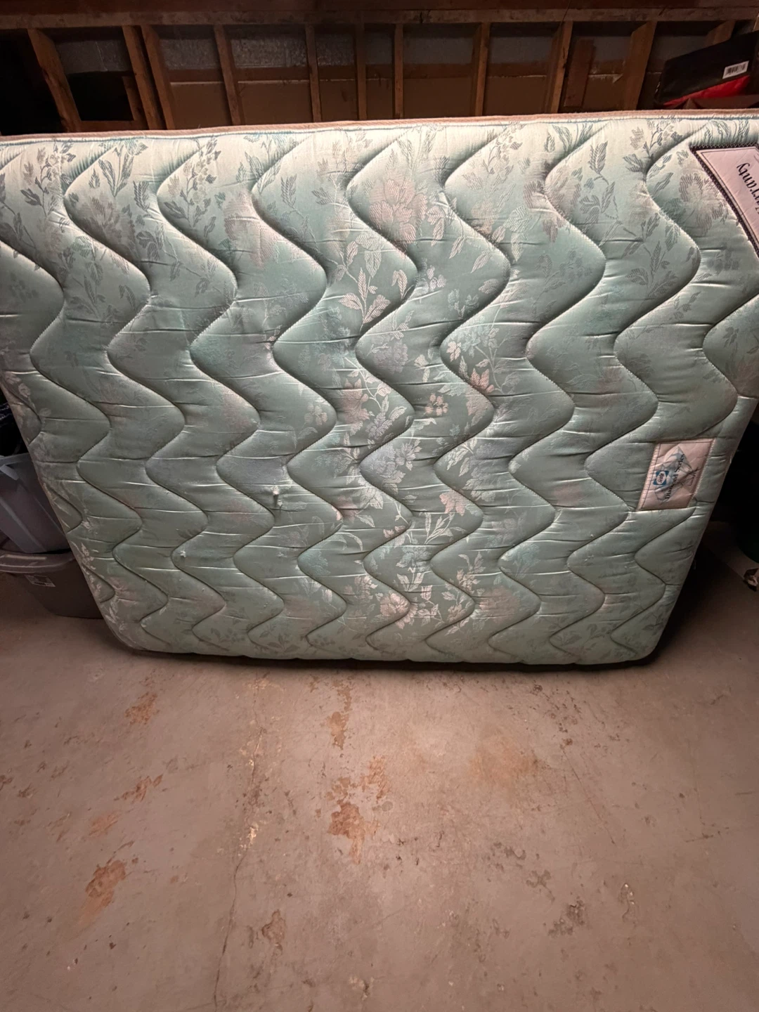 Queen mattress