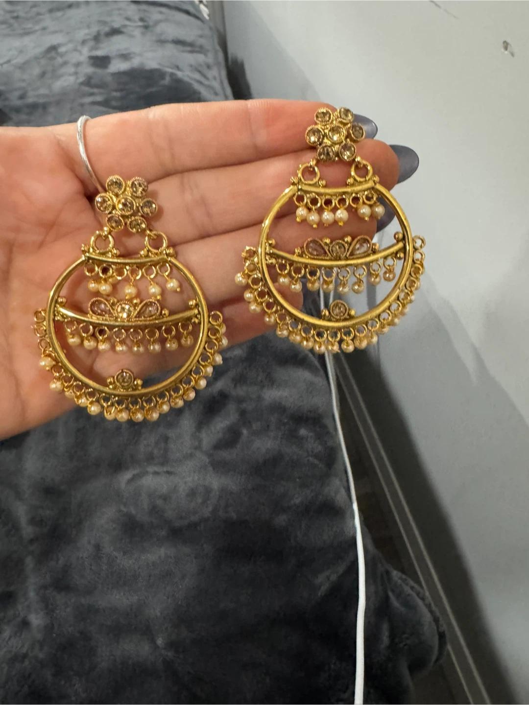 Gold Round Chandelier Earrings with Pearls - photo 2