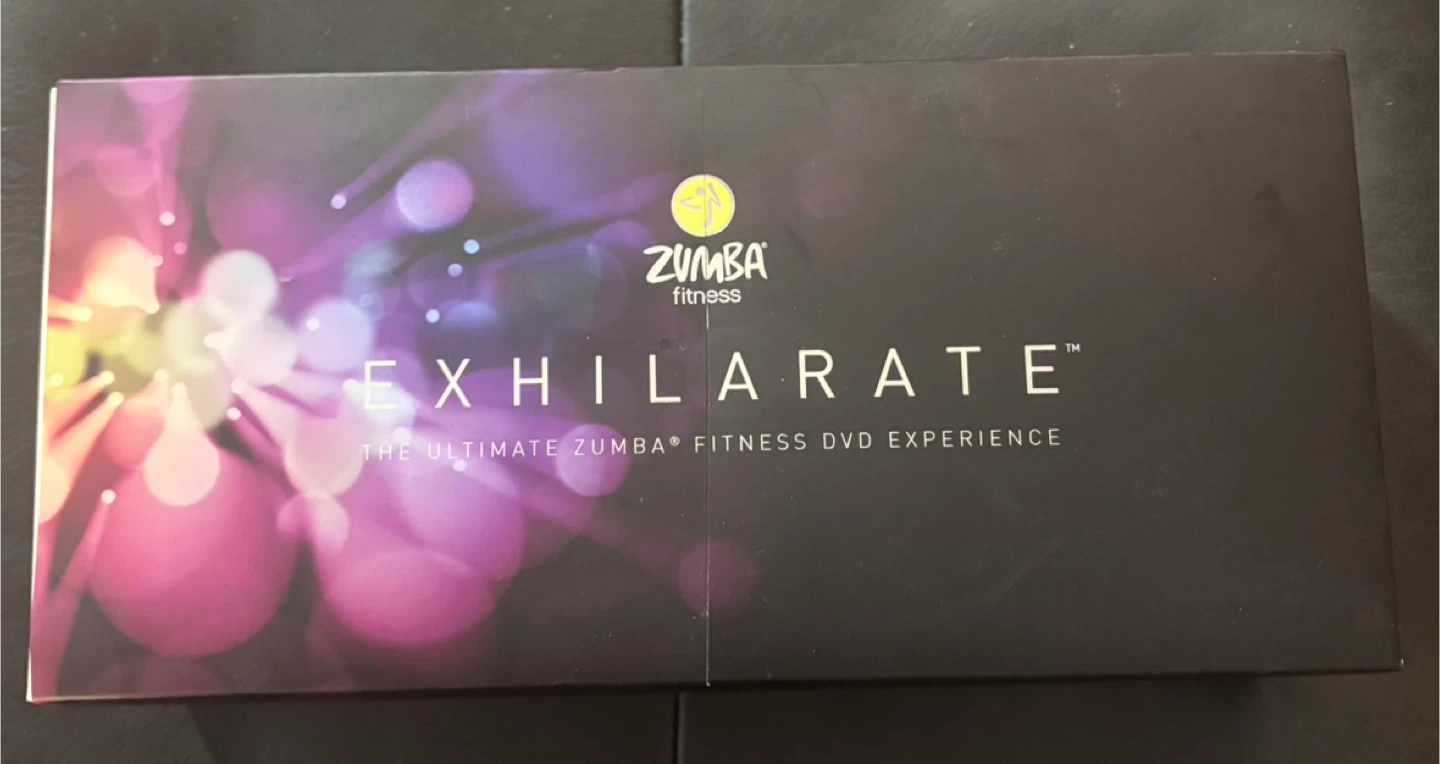 Zumba Fitness  DVD Set with Toning Sticks 🥕