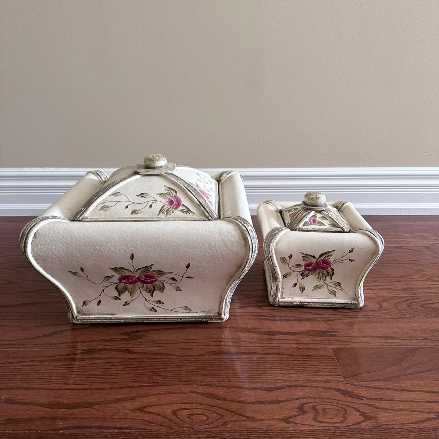 Set of 2 storage boxes retro vintage shabby chic