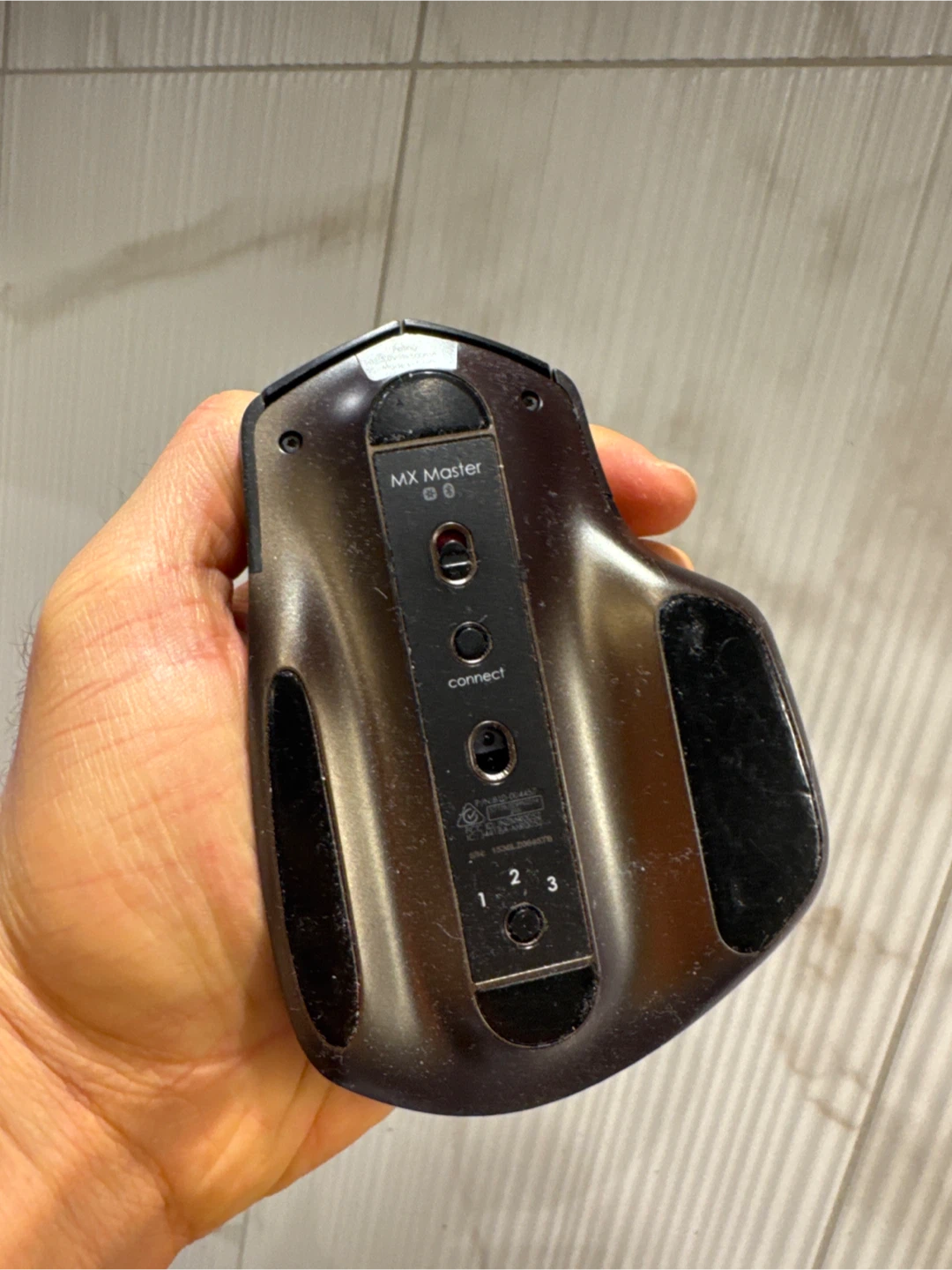 Logitech MX Master Wireless Mouse - photo 3