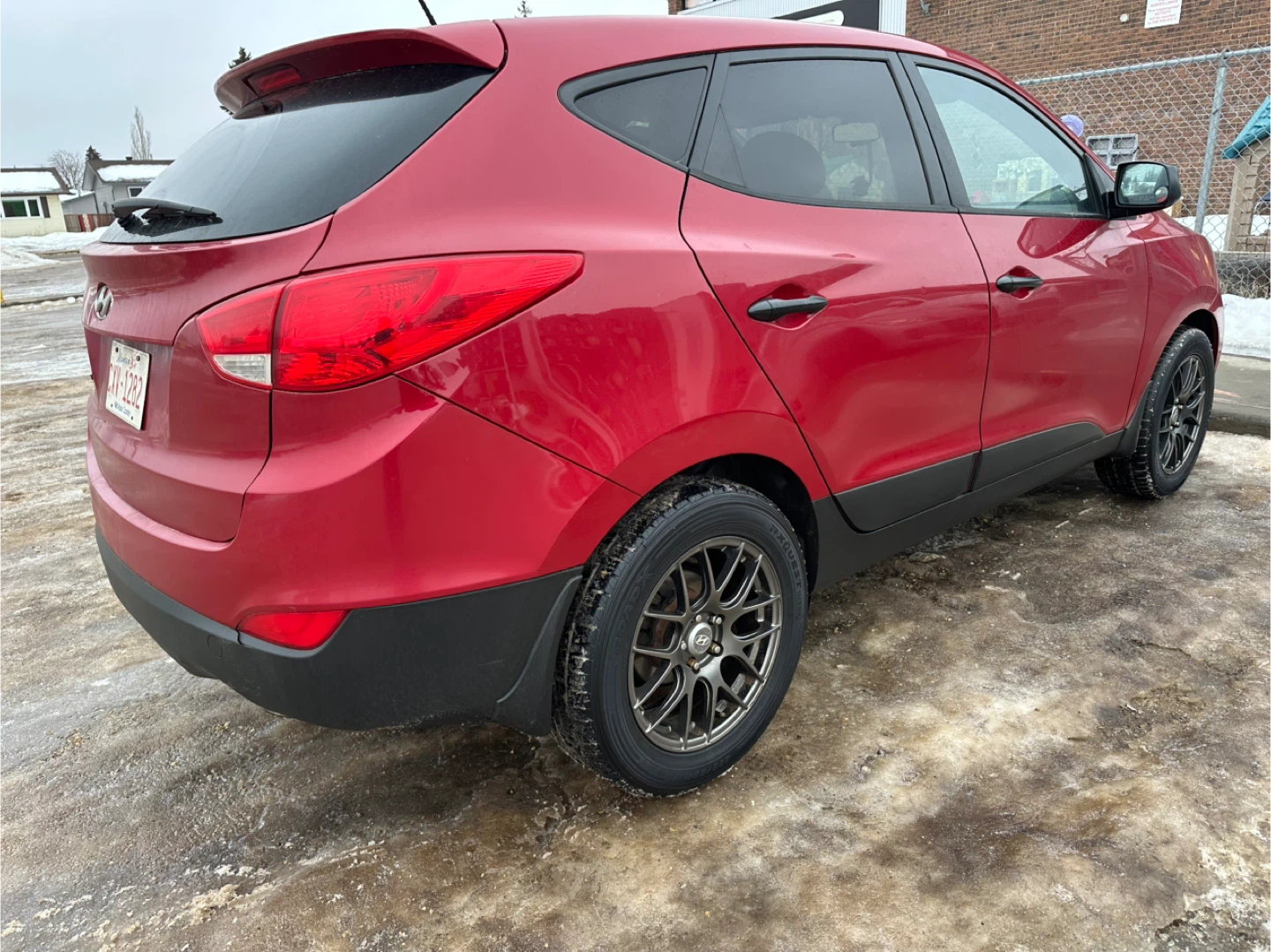 Hyundai Tucson 2017 All-Season Tires with Rims - photo 3