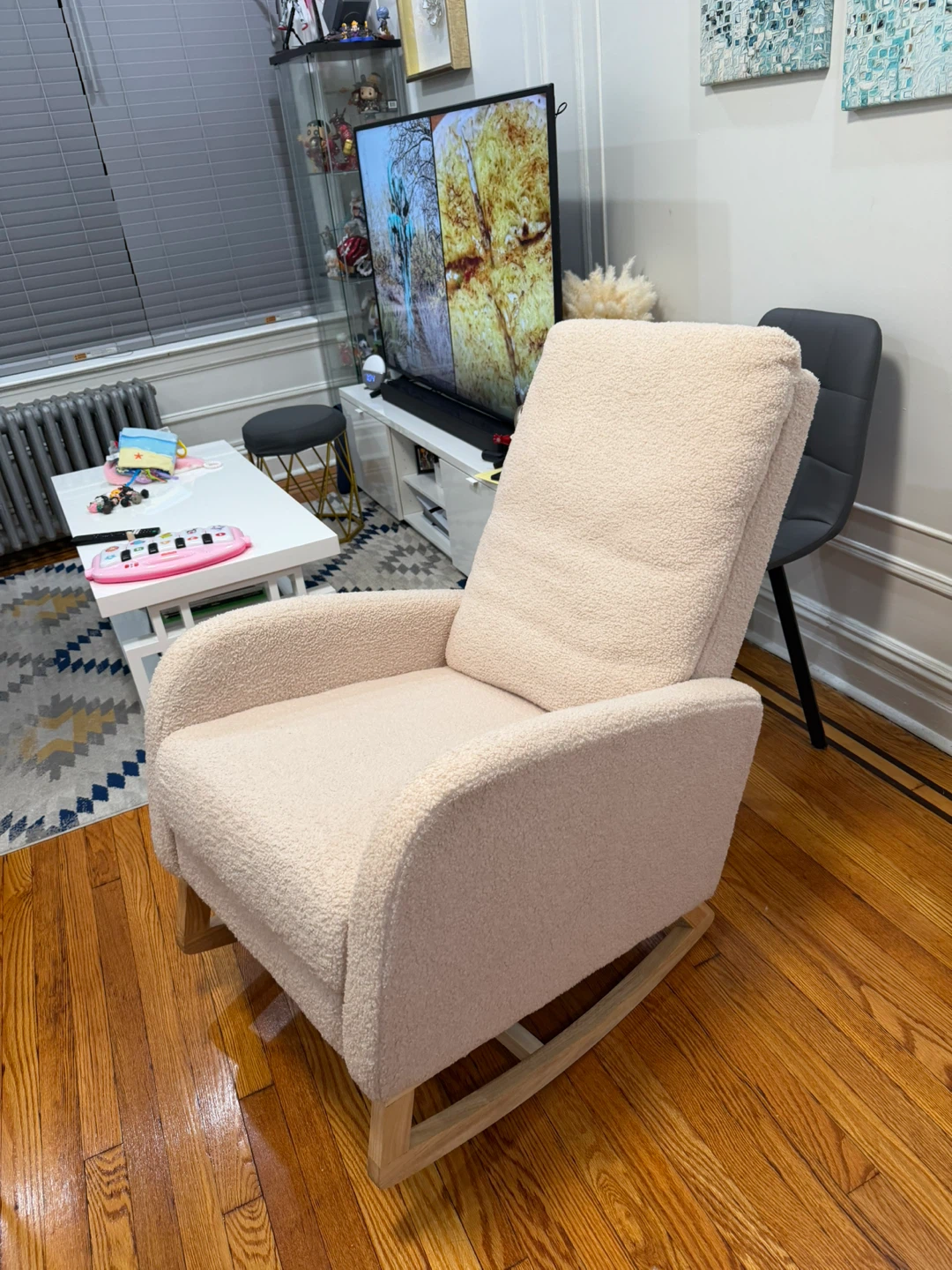 Rocking Chair Nursing