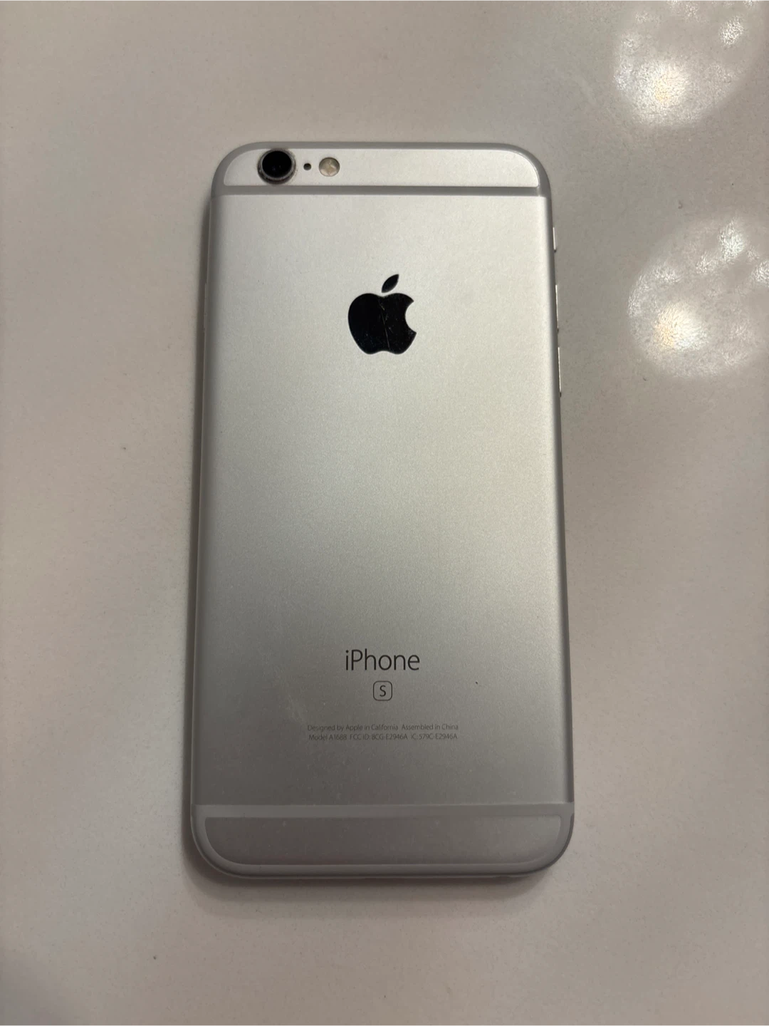 Apple iPhone 6s - photo 2