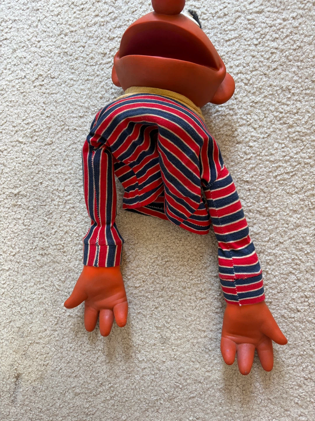 Sesame Street Bert and Ernie Hand Puppets - photo 5