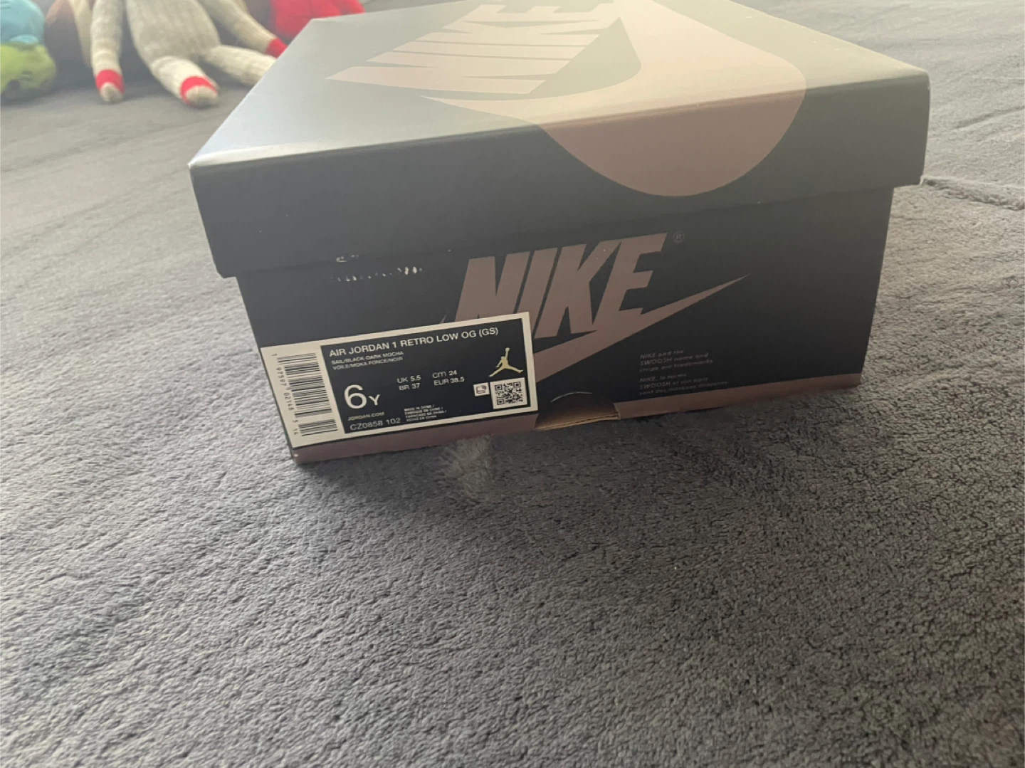 Nike Air Jordan 1 Retro Low OG GS Youth Size 6Y - photo 4