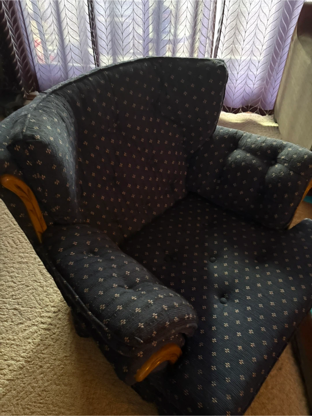 Dark Blue Patterned Loveseat and Armchair Set - photo 4