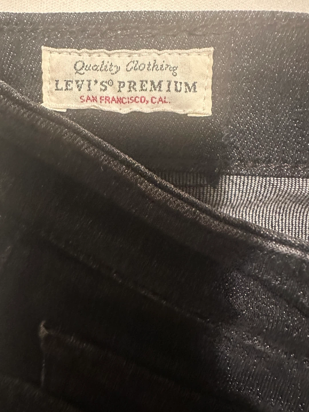 Levi's Premium 711 Skinny Jeans - Size 27