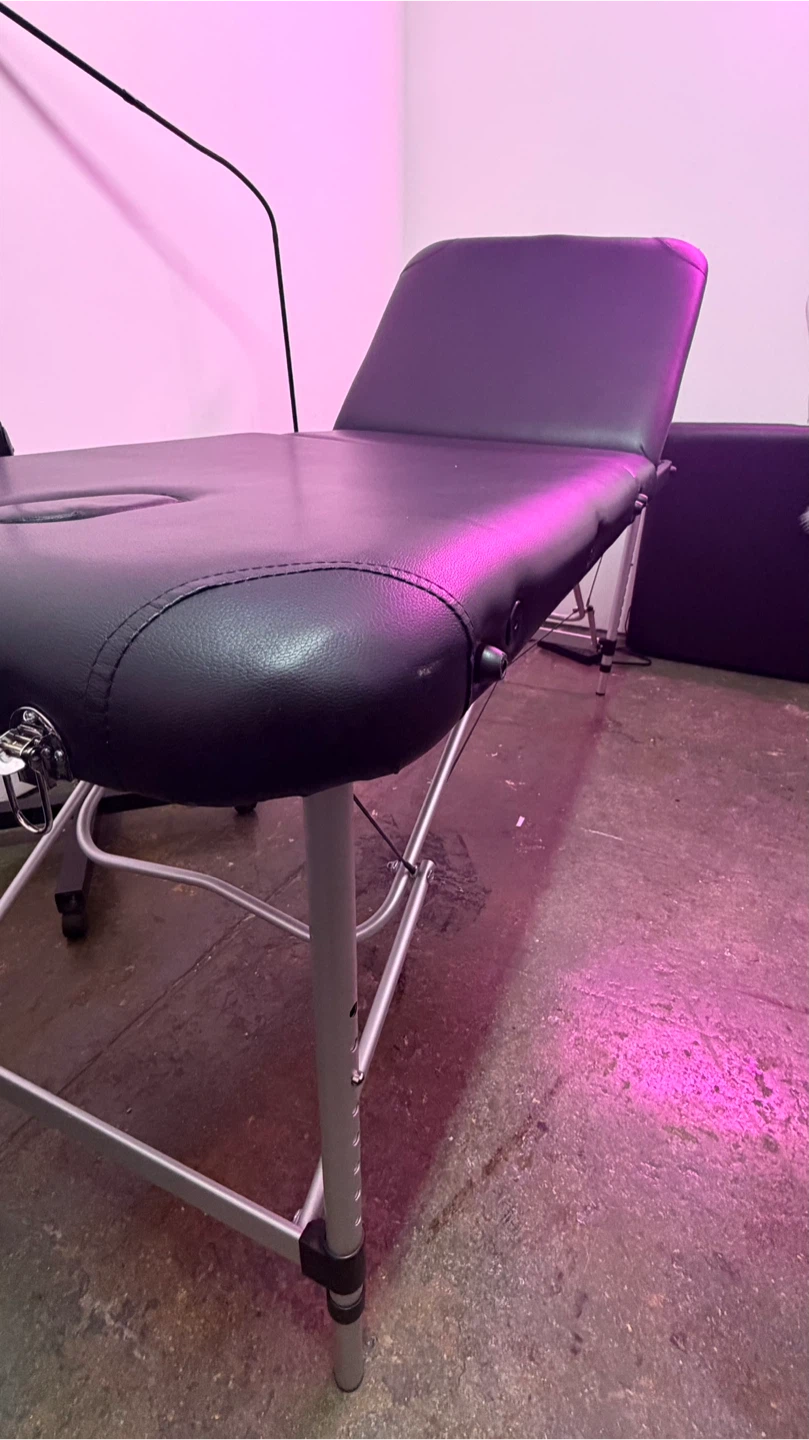 Black Massage Table with Face Cradle - photo 3