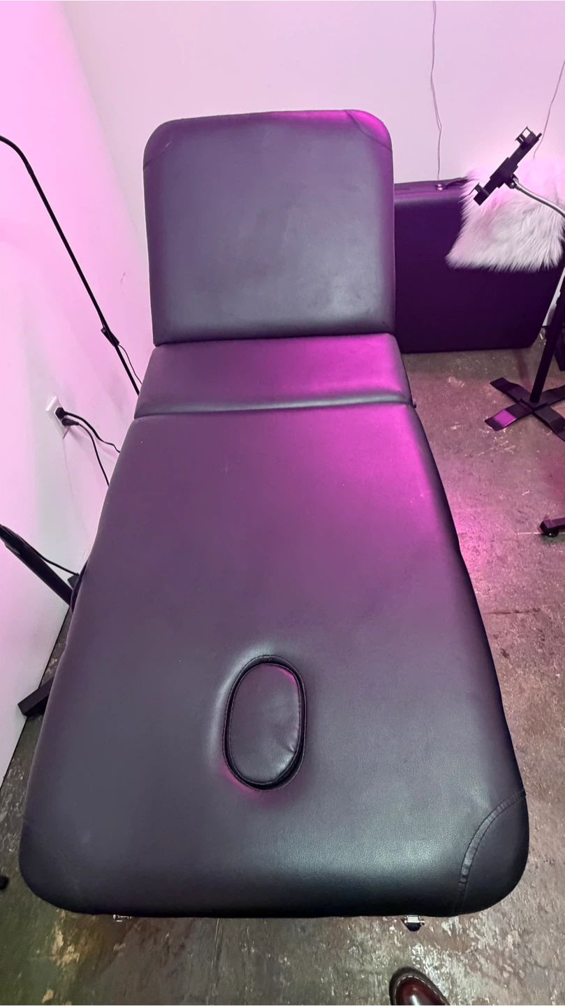 Black Massage Table with Face Cradle - photo 2