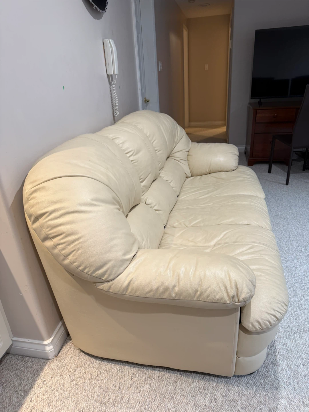Cream Leather Sofa - photo 2