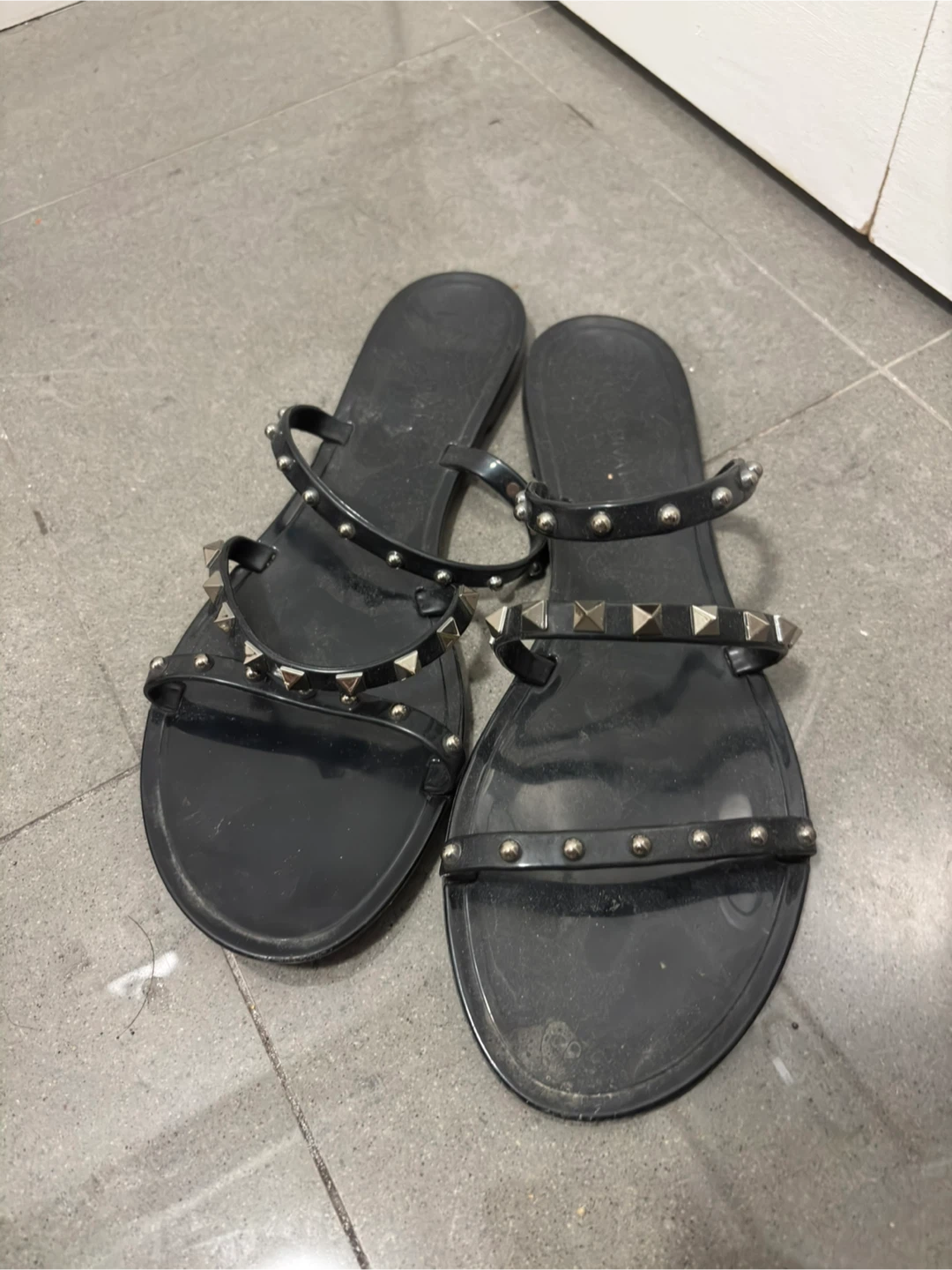 Summer shoes