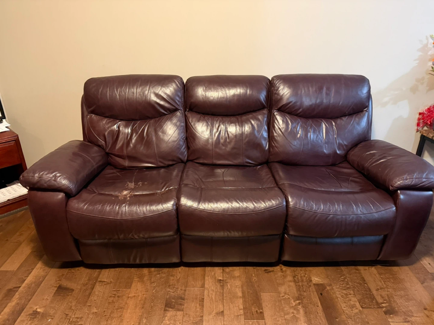 Leather Recliner Sofa - Moving Sale, Must Go - photo 4