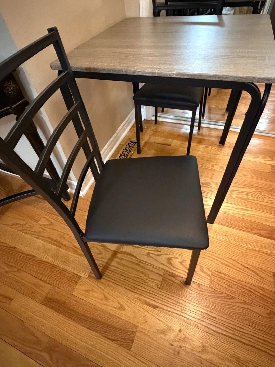 Brand new (never used) Dining Set with Square Table and Chairs - photo 4
