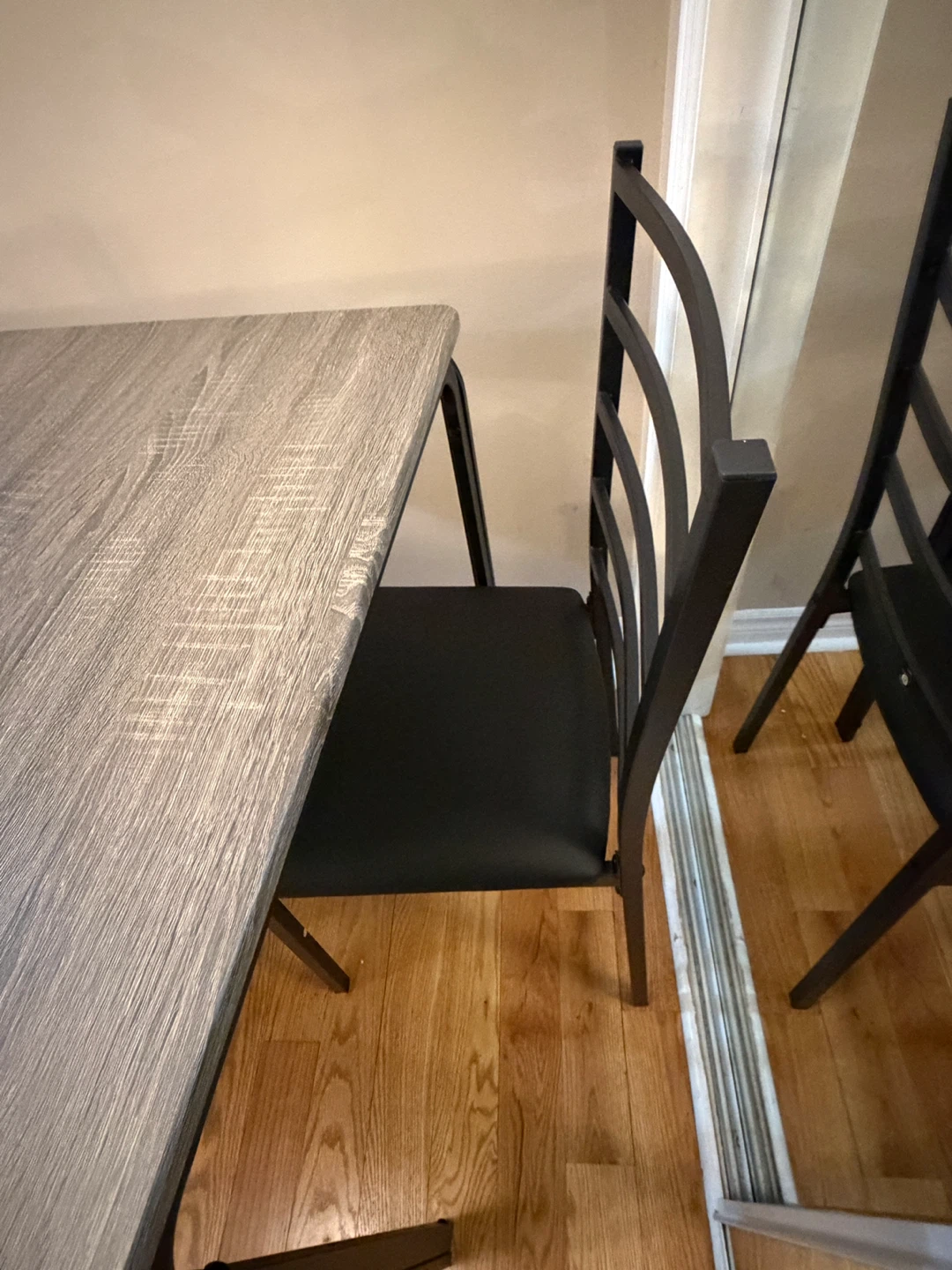 Brand new (never used) Dining Set with Square Table and Chairs - photo 5