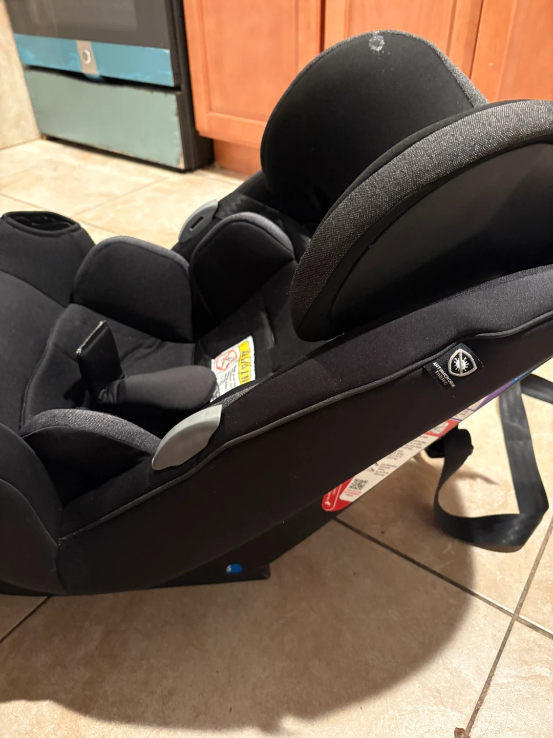 Safety 1st All-in-One Convertible Car Seat - photo 2