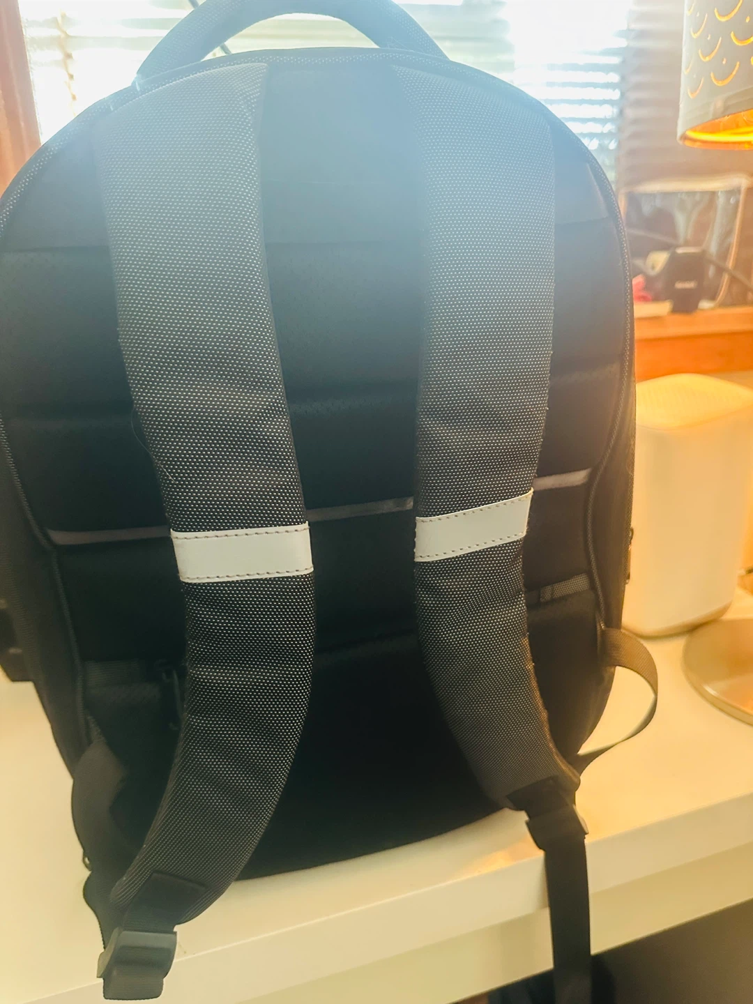 🐾 Modern Cat Backpack Carrier with Fan & Light – $45 OBO - photo 5
