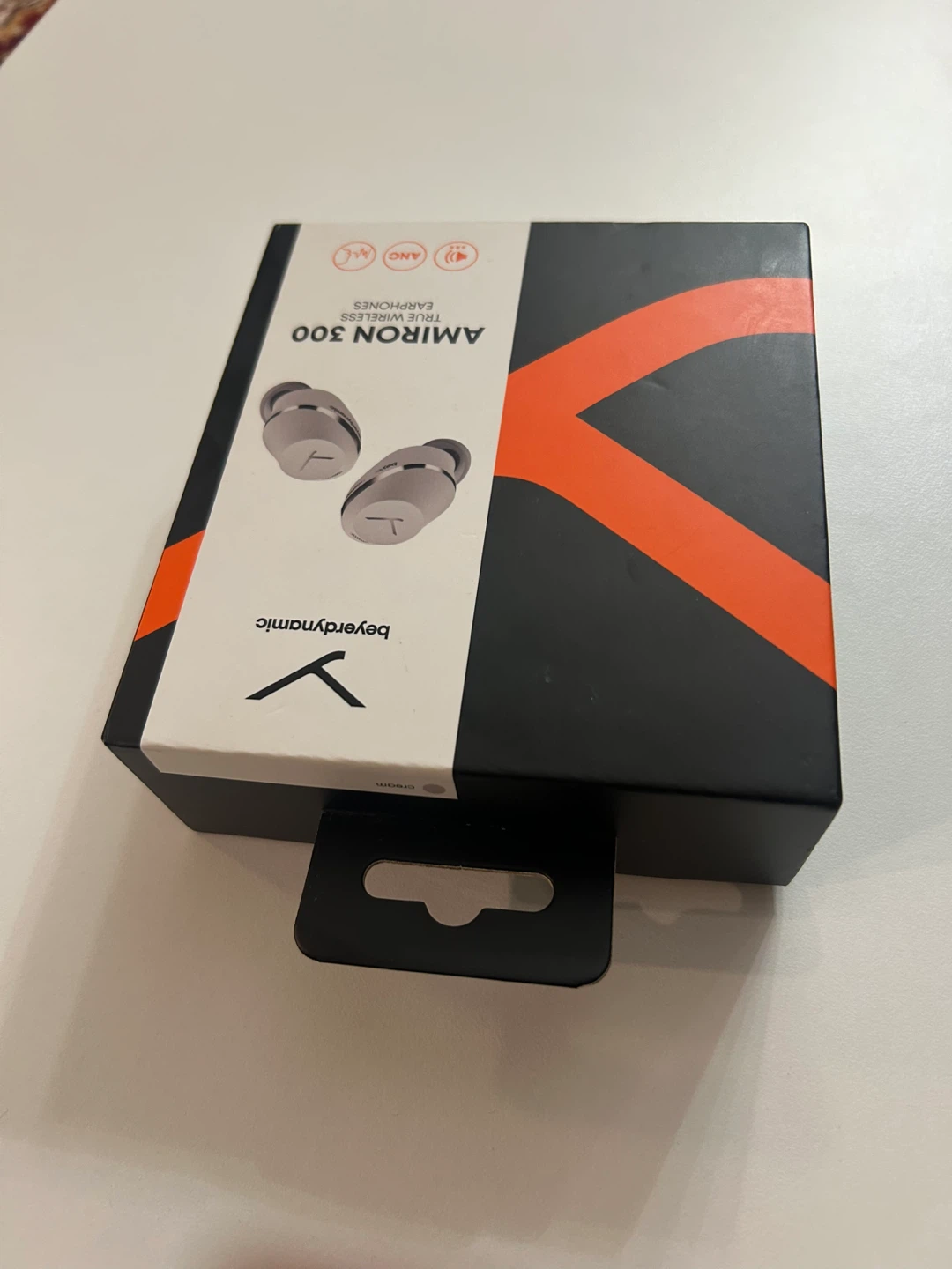beyerdynamic AMIRON 300 True Wireless Earphones - Cream - photo 3