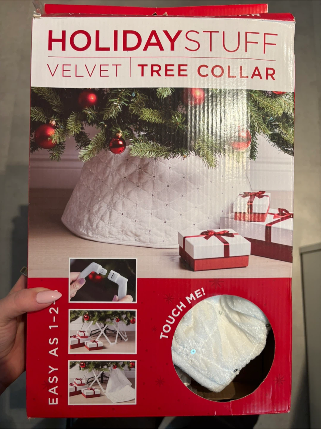 BNIB HolidayStuff White Velvet Tree Collar
