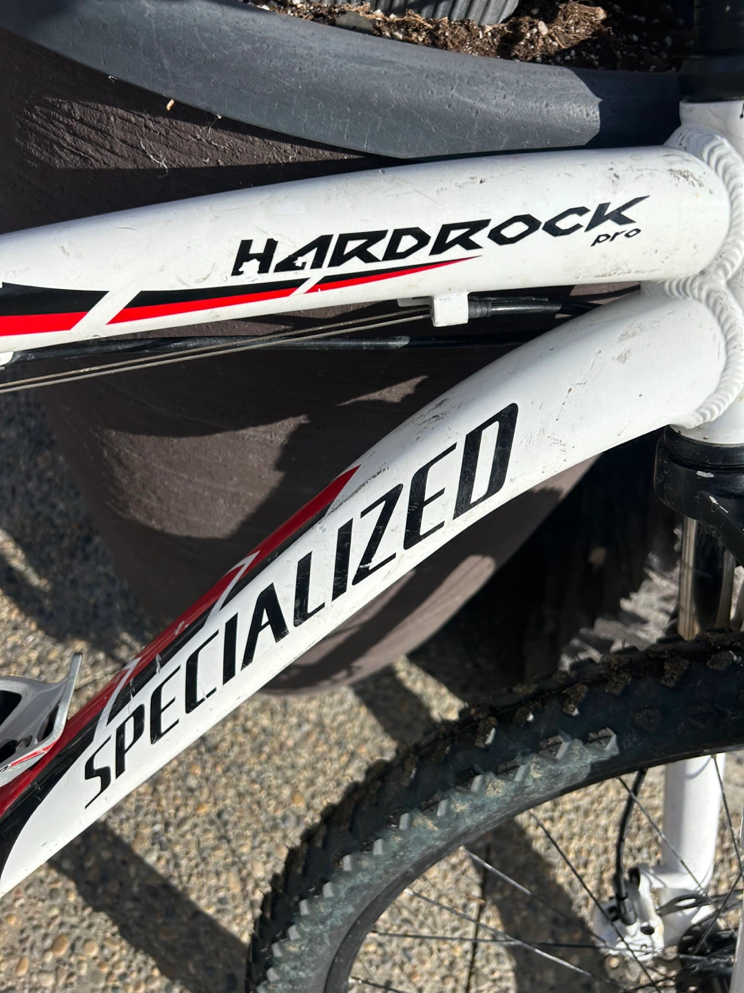 Specialized Hardrock Pro Mountain Bike - photo 3