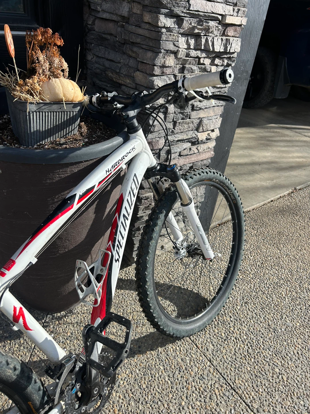 Specialized Hardrock Pro Mountain Bike
