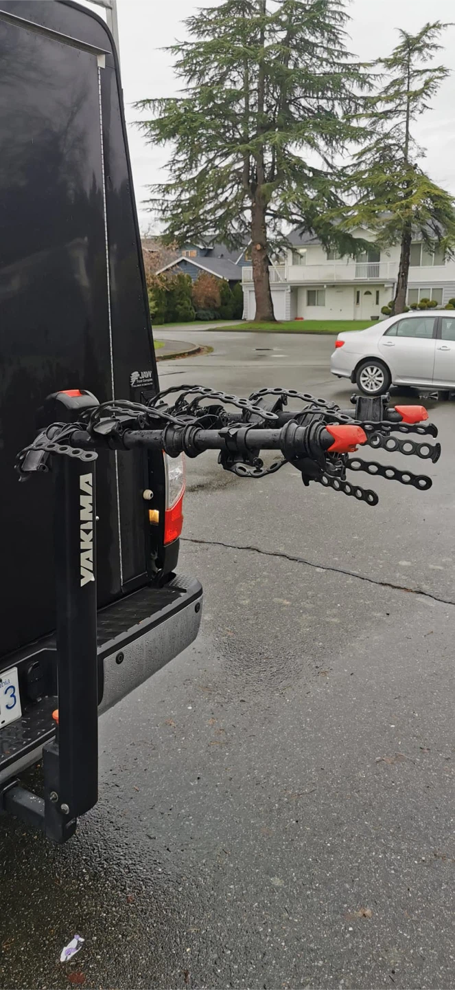 5 Bike Yakima Full Tilt Hitch Rack