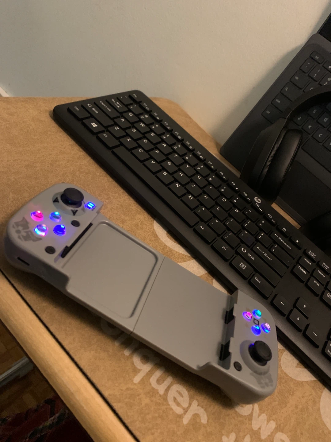 Grey Gaming Controller Clip