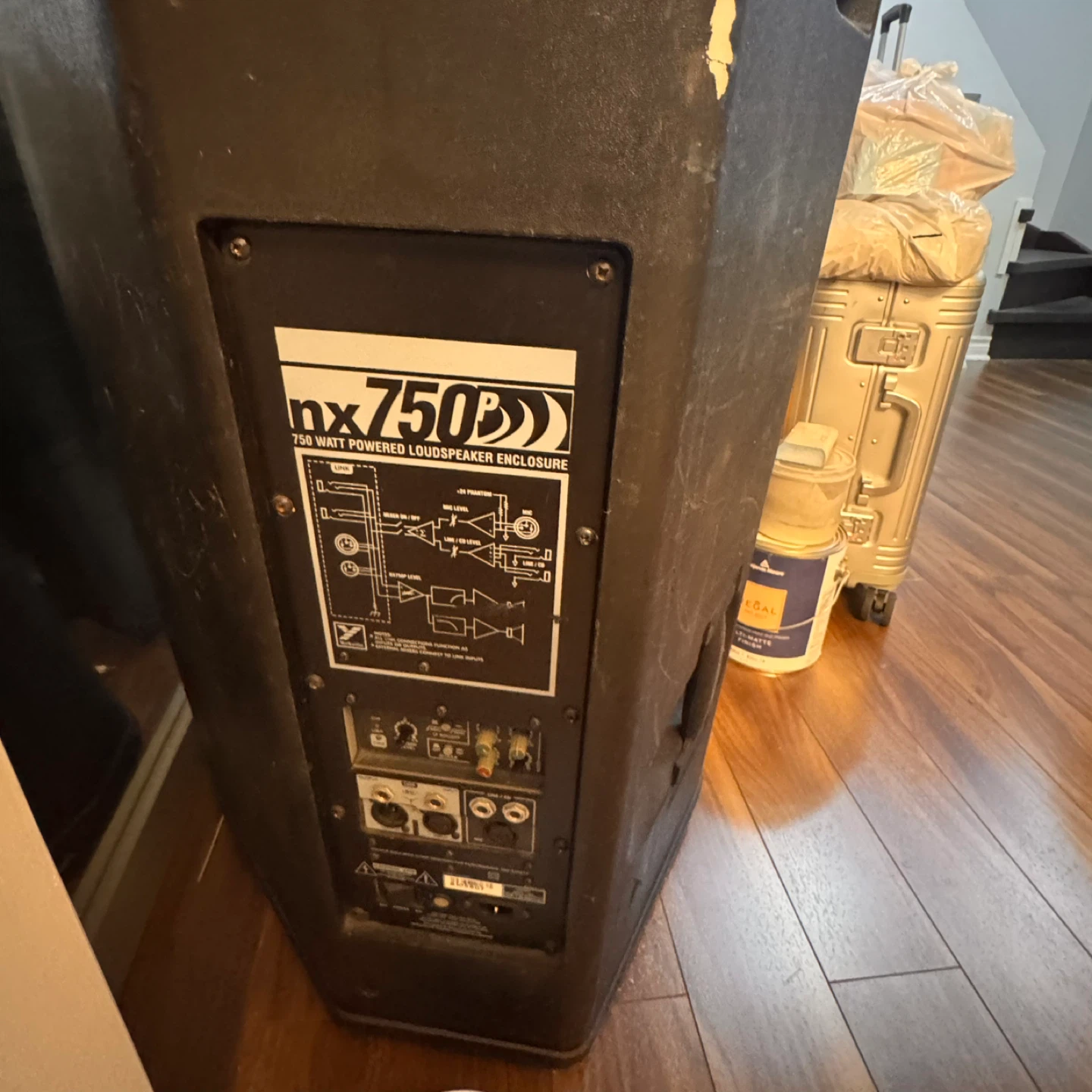 Yorkville NX750B 750 Watt Powered Loudspeaker - photo 2