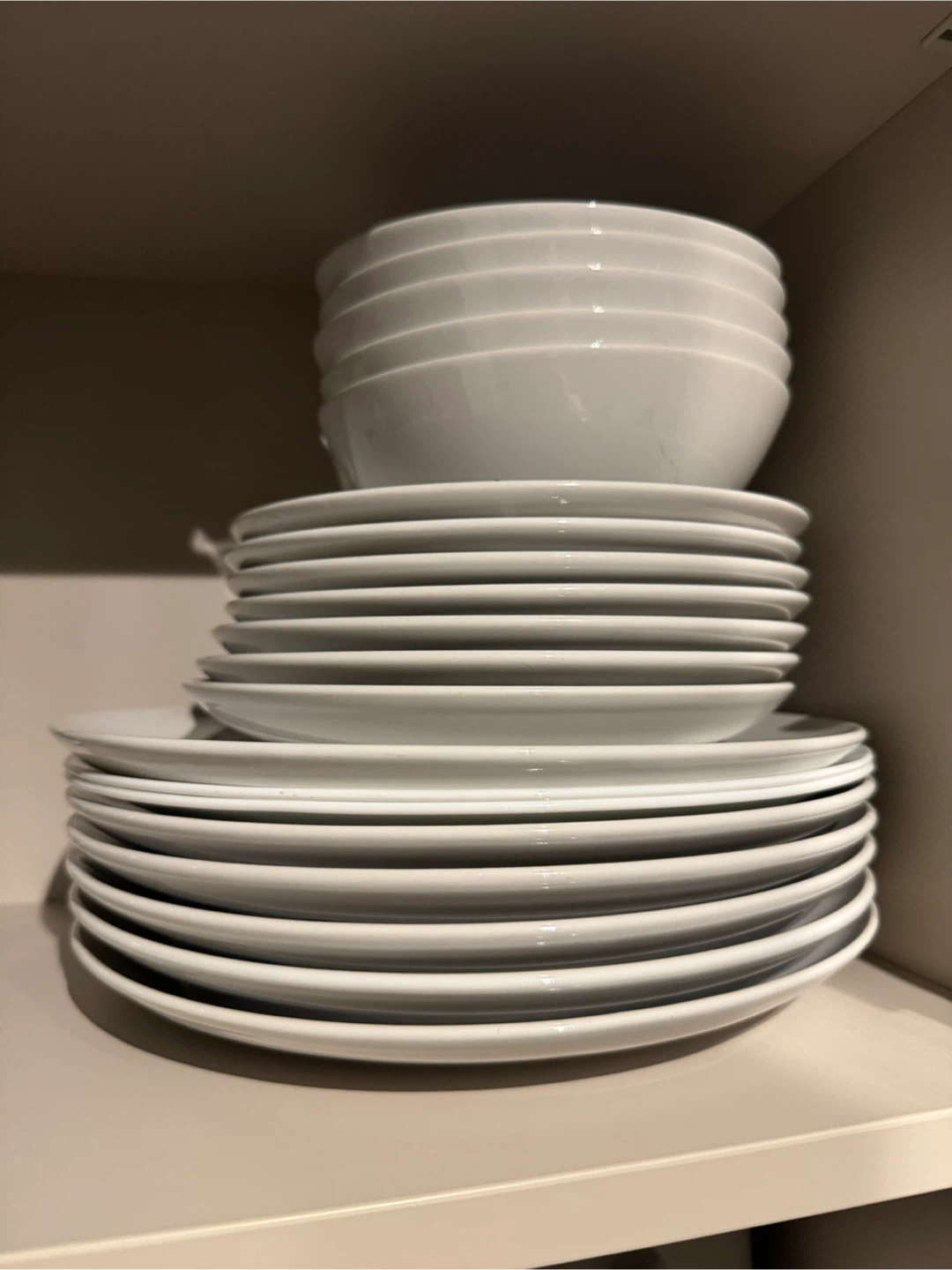 White Ceramic Dinnerware Set