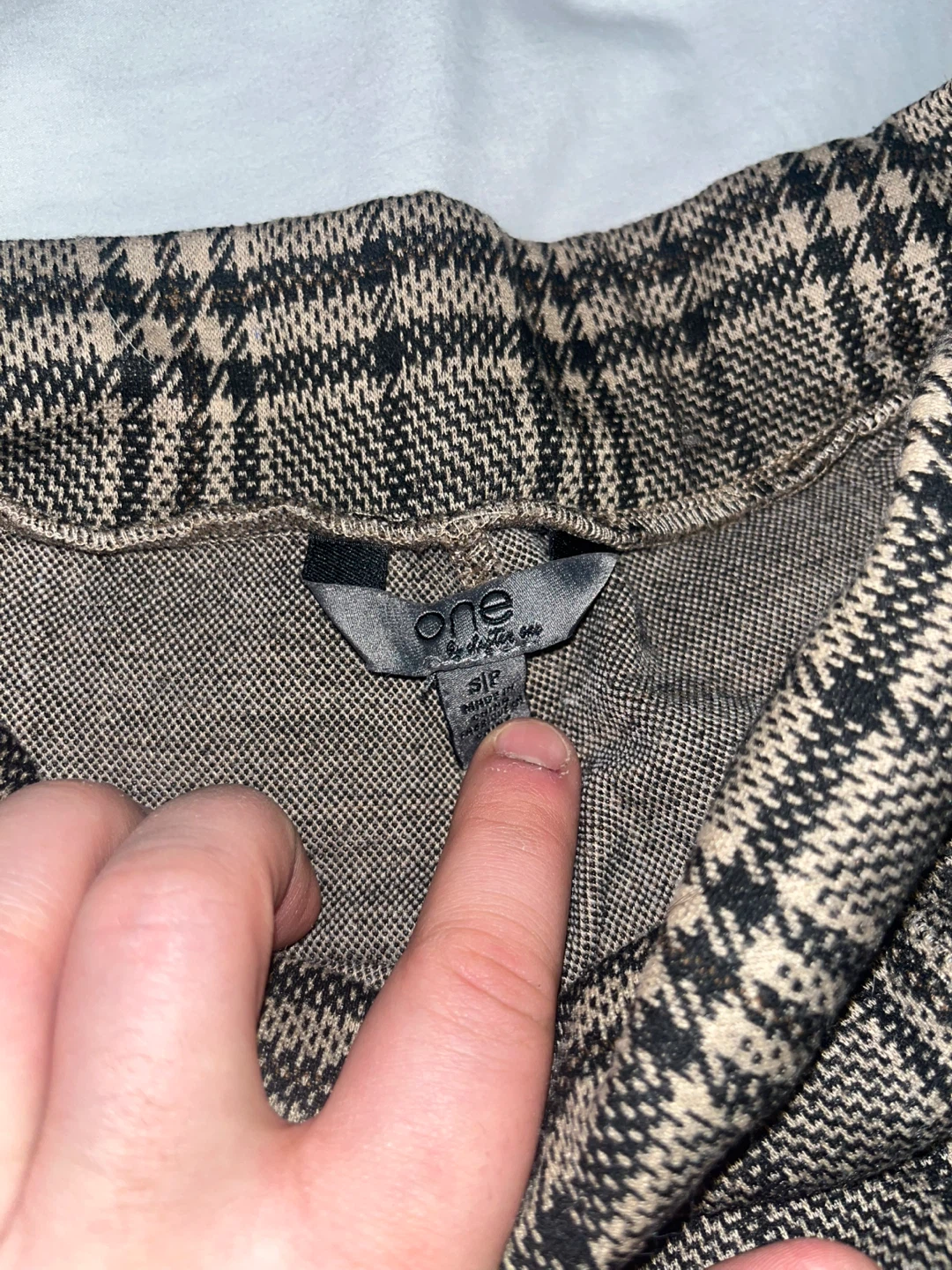 One by chapter one . Plaid Pants Size S - photo 4