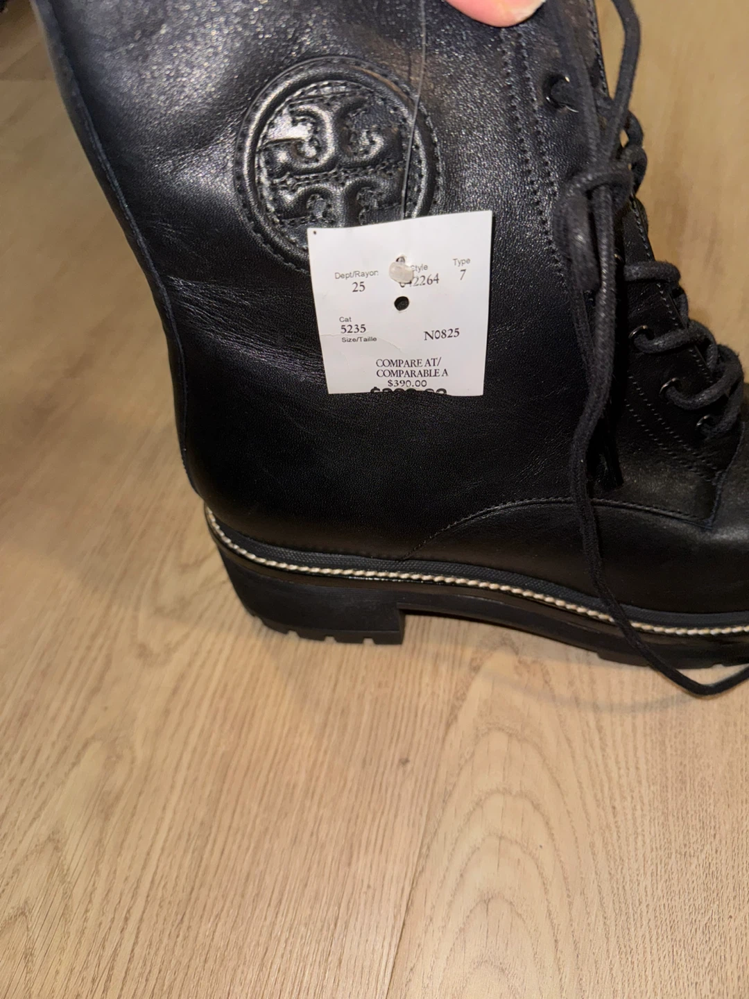 Women’s shoes