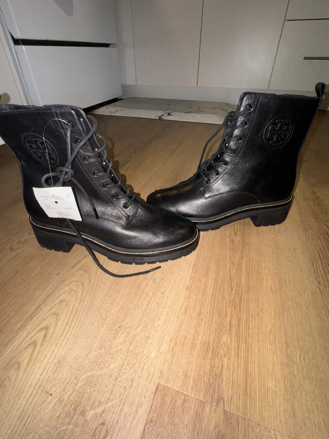Women’s shoes - photo 2