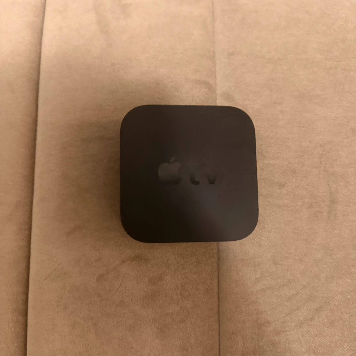 Apple TV 4th generation (32GB – Excellent Condition - photo 2