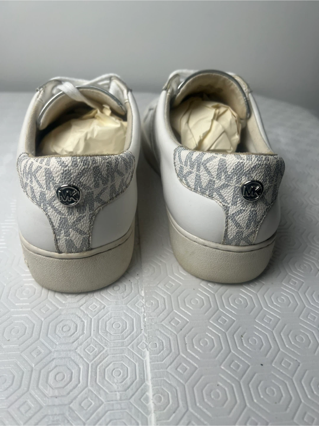 Michael Kors White Leather Sneakers - photo 3