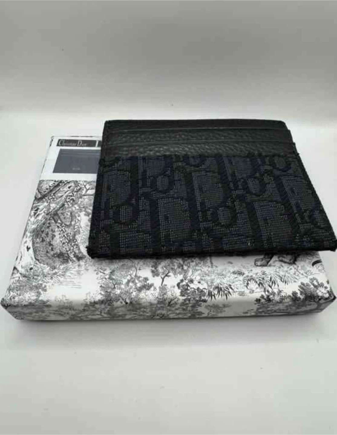 Christian Dior Card Holder - photo 2