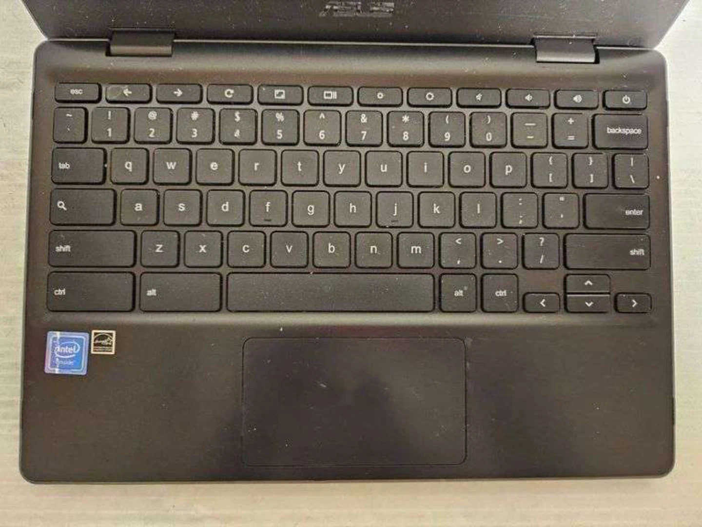 ASUS 11.6" CHROMEBOOK - 32GB, 4GB - photo 3